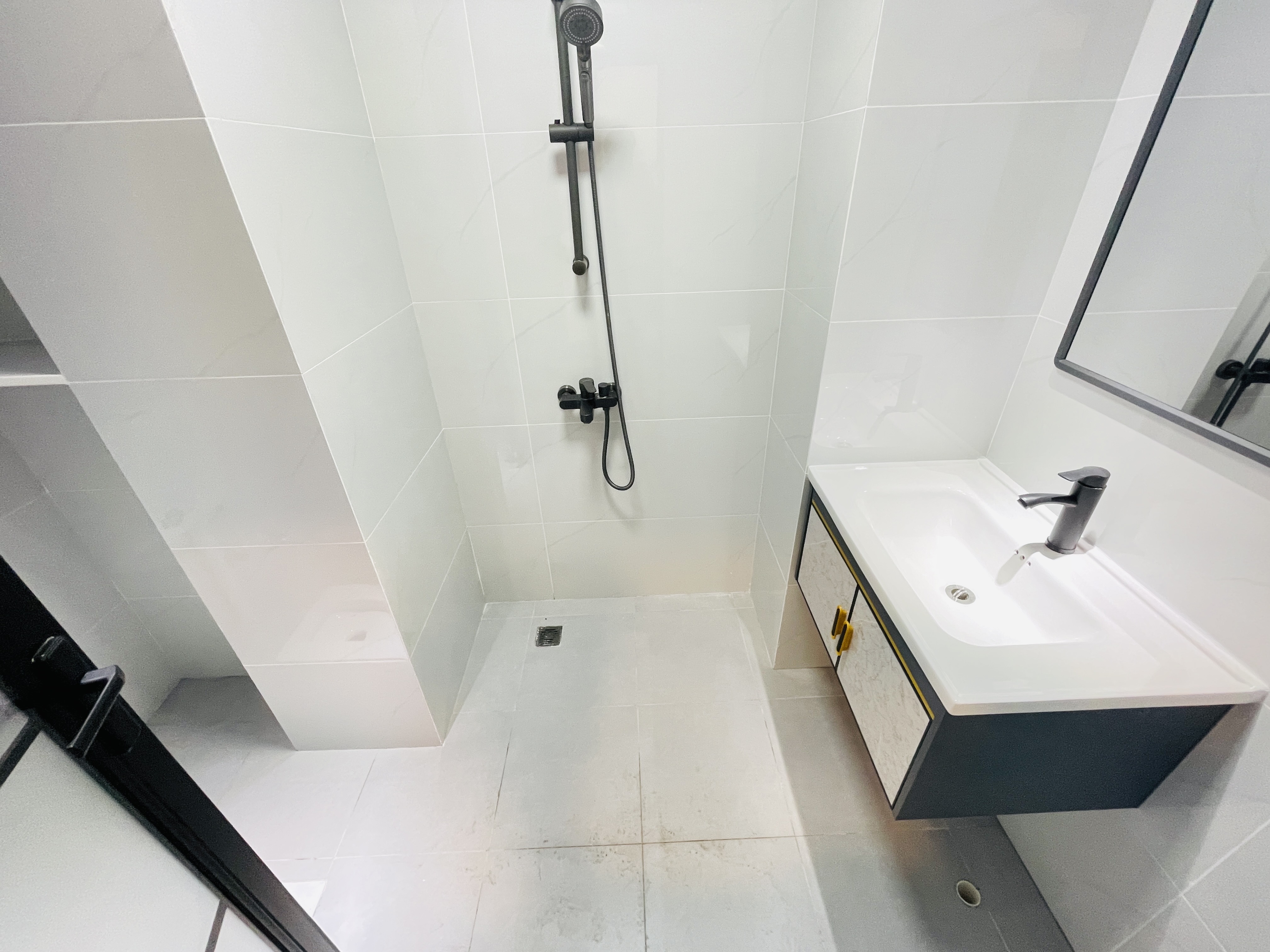 金石蓉园  1室1厅1卫    1300.0元/月户型图