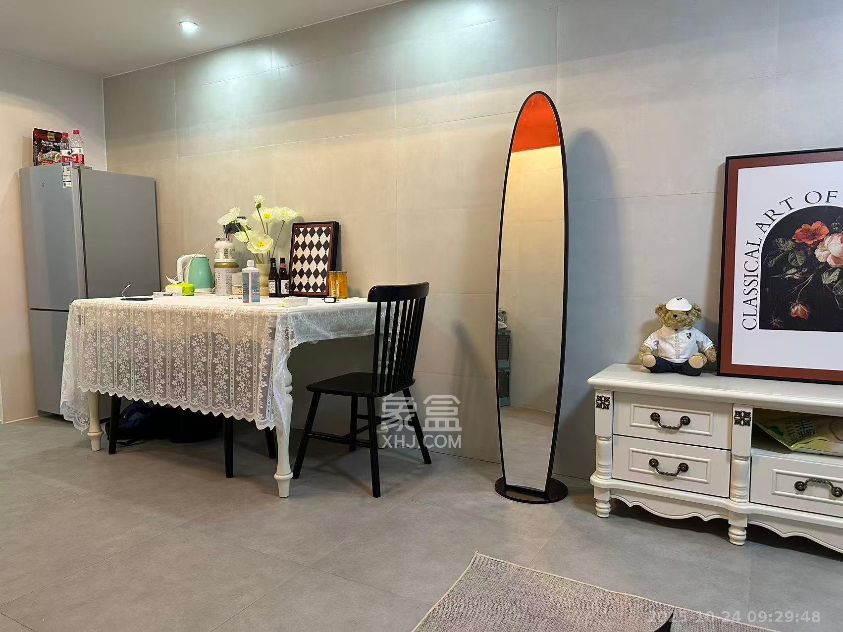 金茂建发泊悦  2室1厅1卫    1900.0元/月室内图