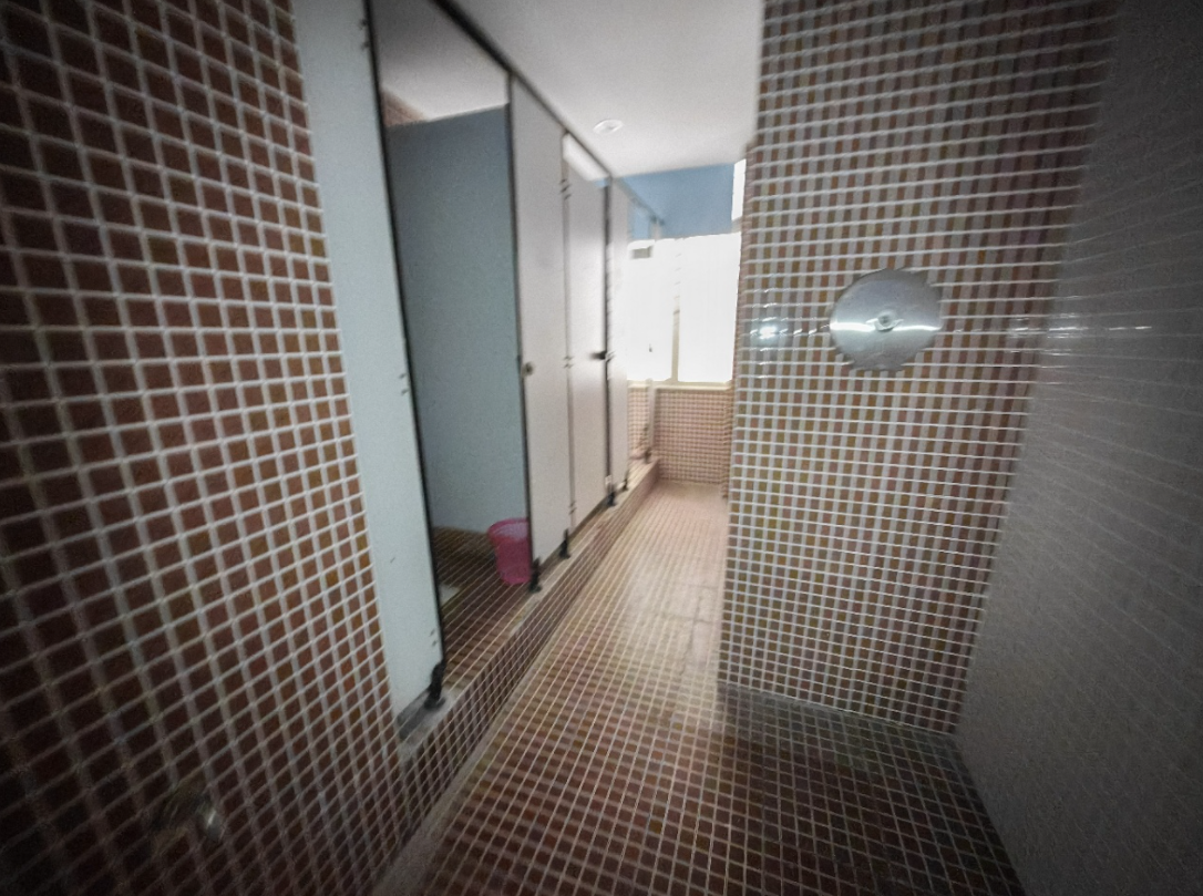 半山花园 10室2厅3卫 20000.0元/月 半山花园 10室2厅3卫 20000.0元/月室内图