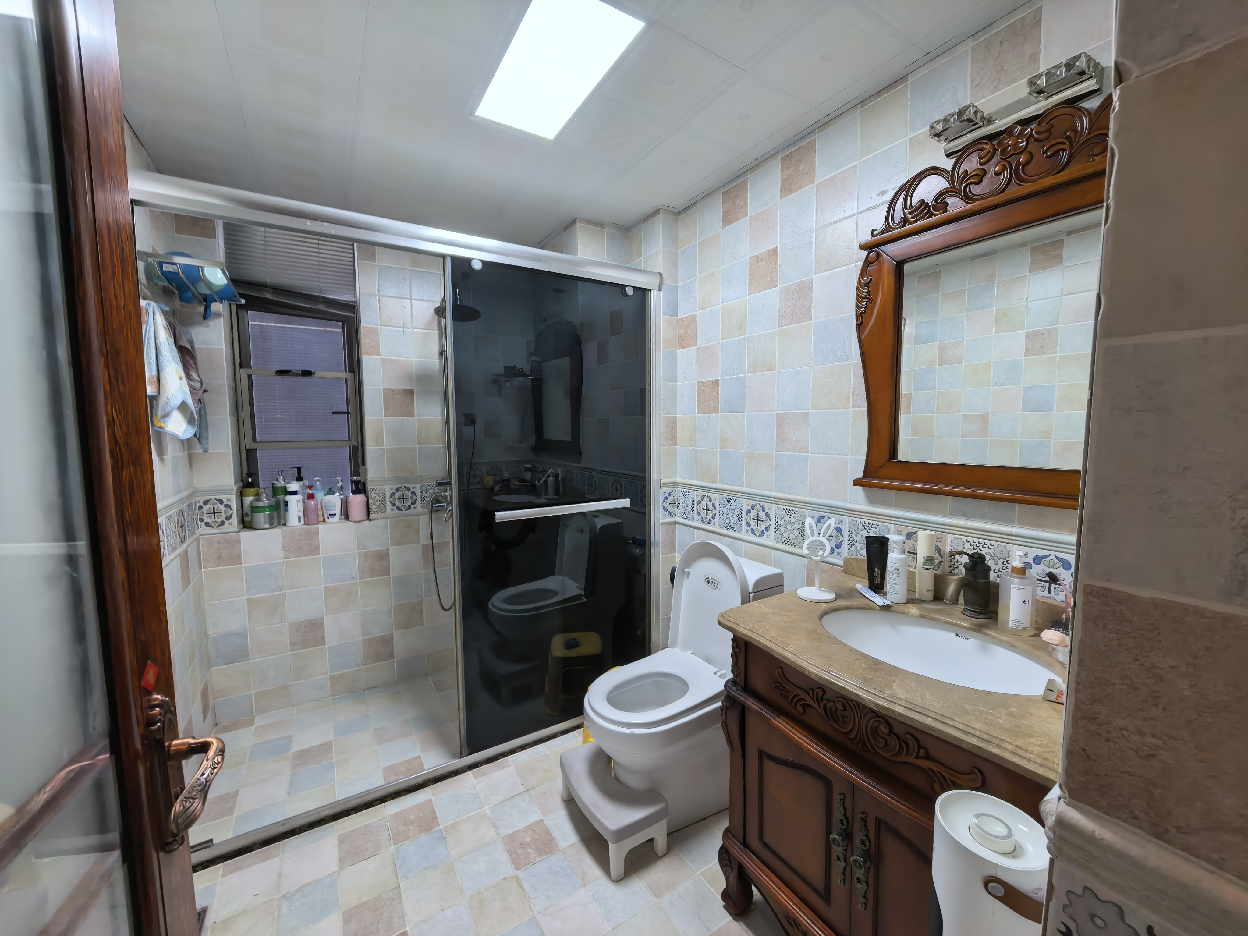 首丹雅苑 3室2厅1卫 159.0万 首丹雅苑 3室2厅1卫 159.0万客厅