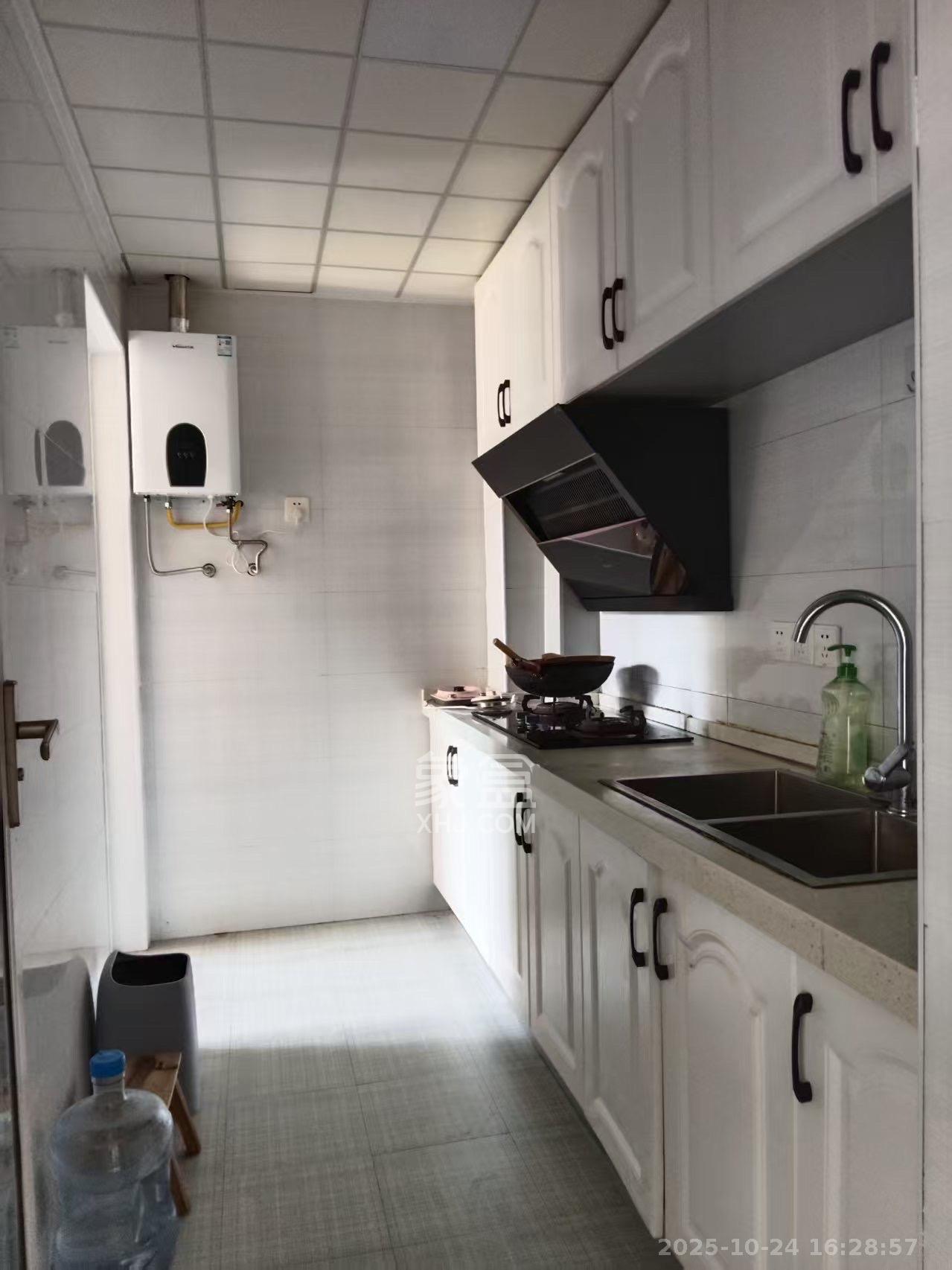 碧湘佳苑 2室1厅1卫 4000.0元/月 碧湘佳苑 2室1厅1卫 4000.0元/月室内图