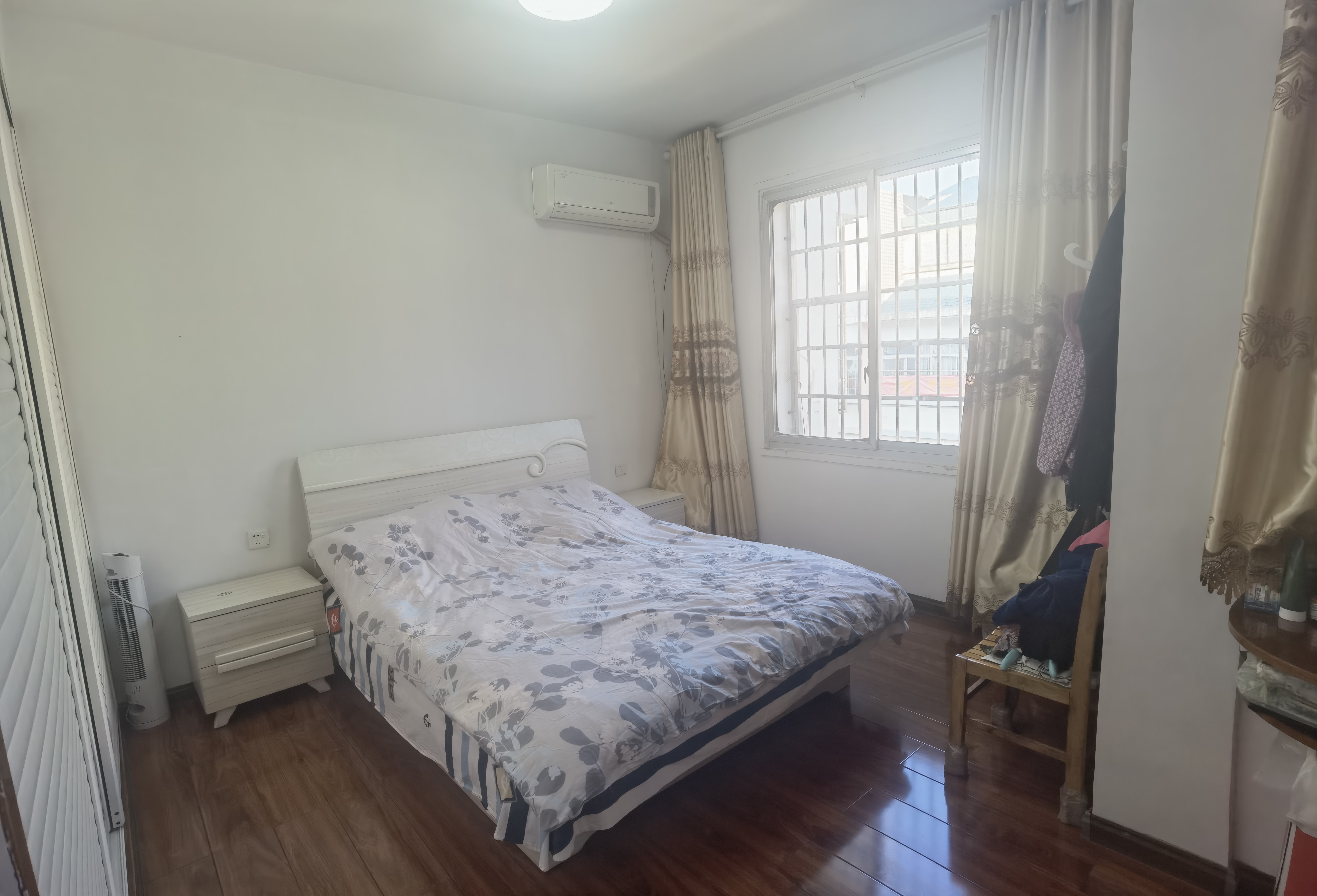 娄星区散盘 3室2厅2卫 45.8万 娄星区散盘 3室2厅2卫 45.8万客厅