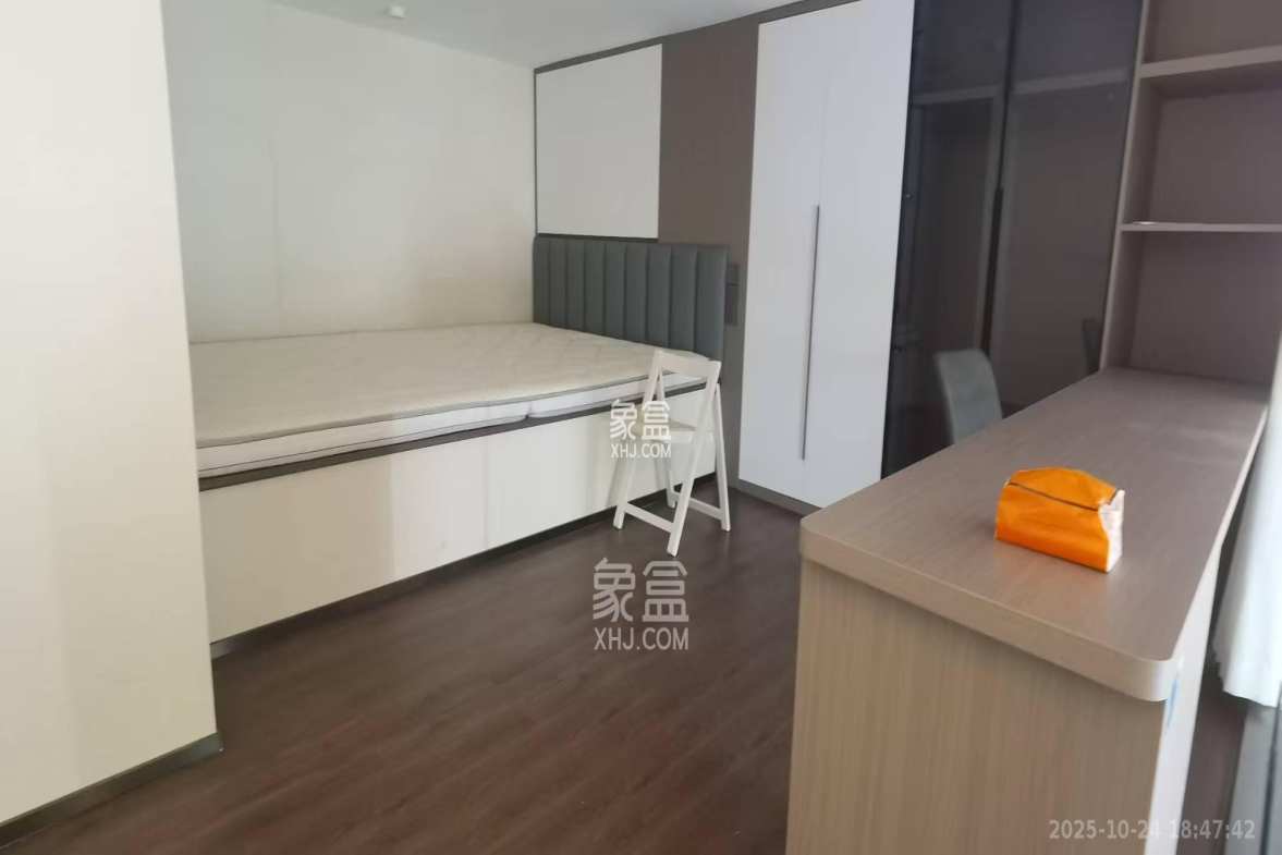 达美寰宇中心 2室1厅1卫 3800.0元/月 达美寰宇中心 2室1厅1卫 3800.0元/月室内图