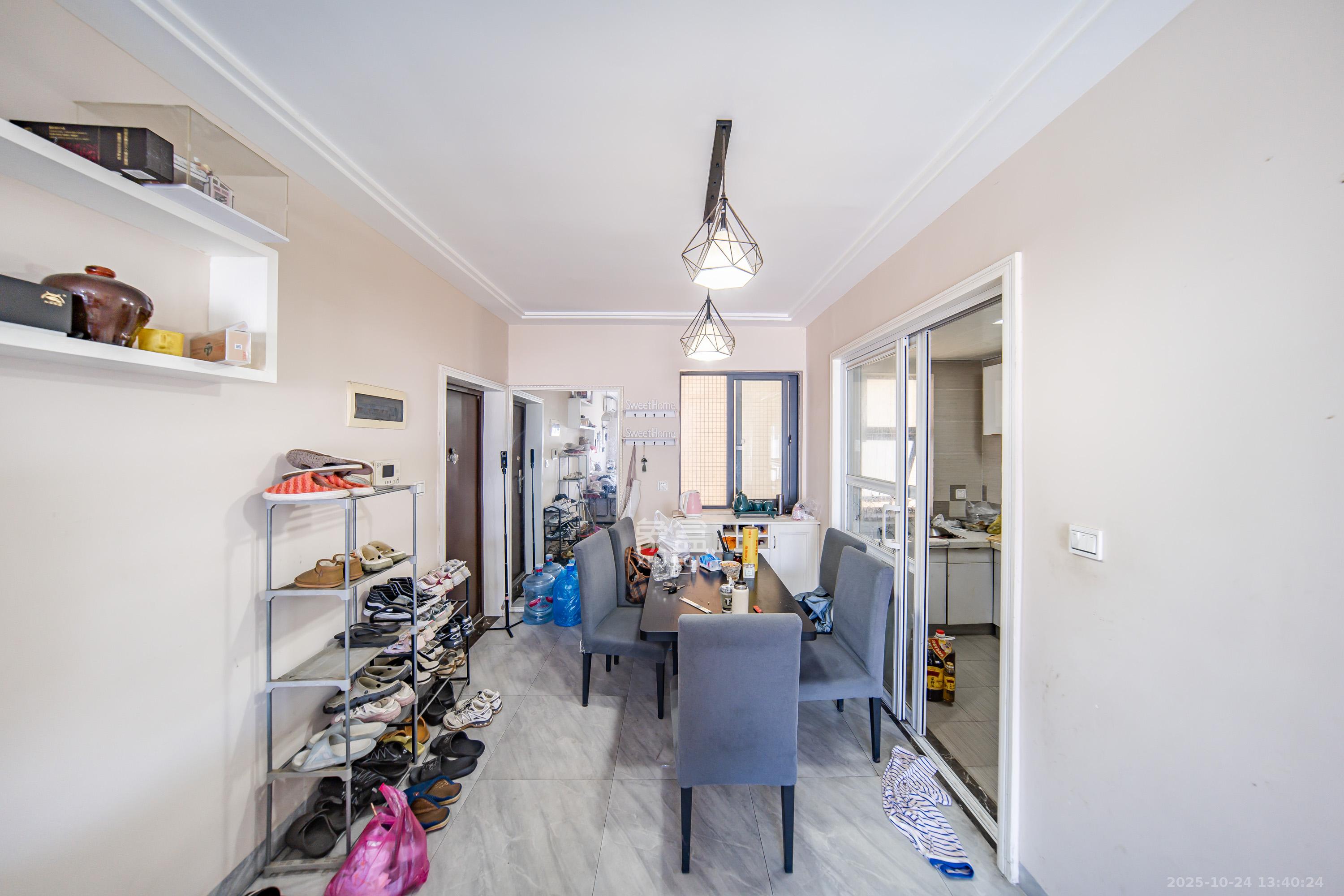 兰亭湾畔  3室2厅1卫    83.0万其他