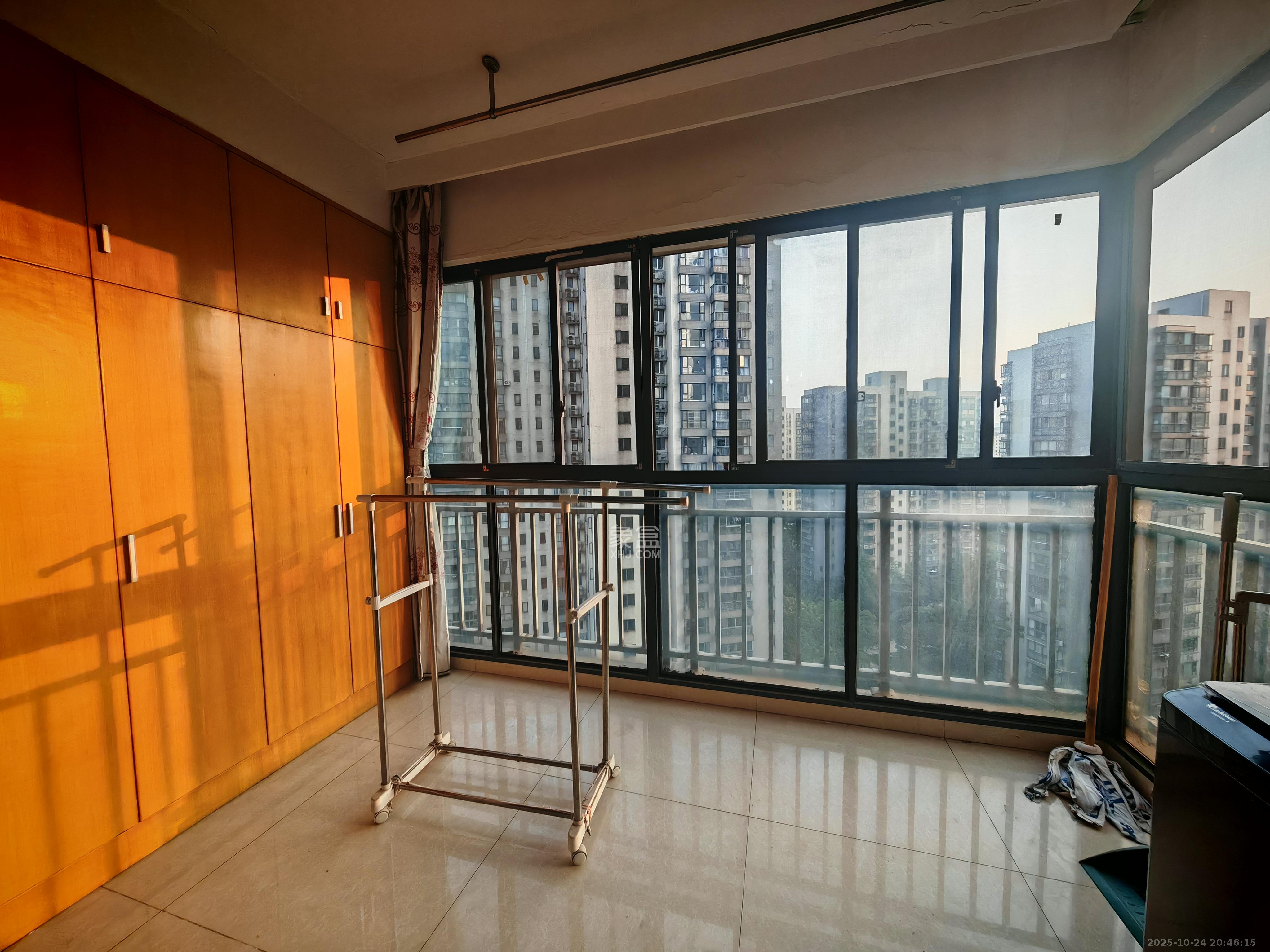 莱茵城 2室1厅1卫 2000.0元/月 莱茵城 2室1厅1卫 2000.0元/月室内图