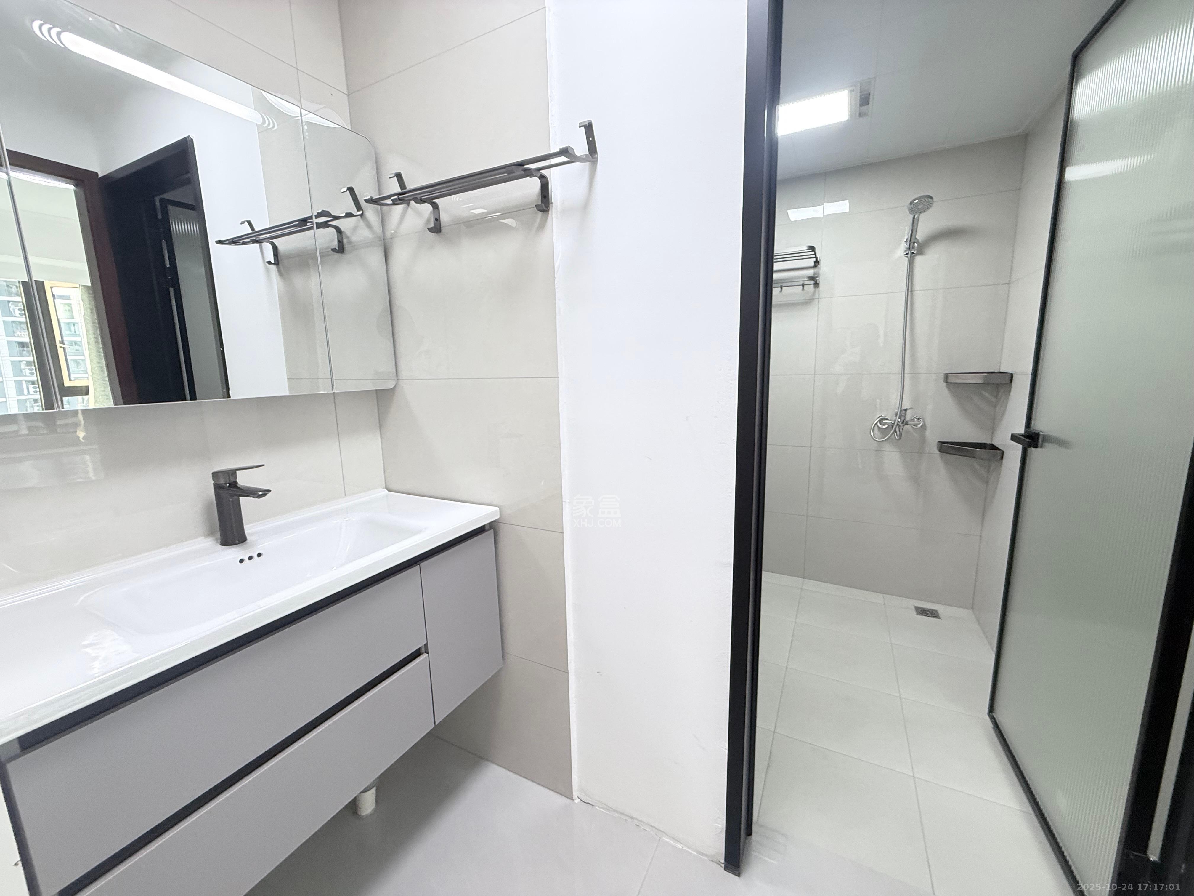 建发玖洲观澜  2室2厅1卫    2800.0元/月室内图