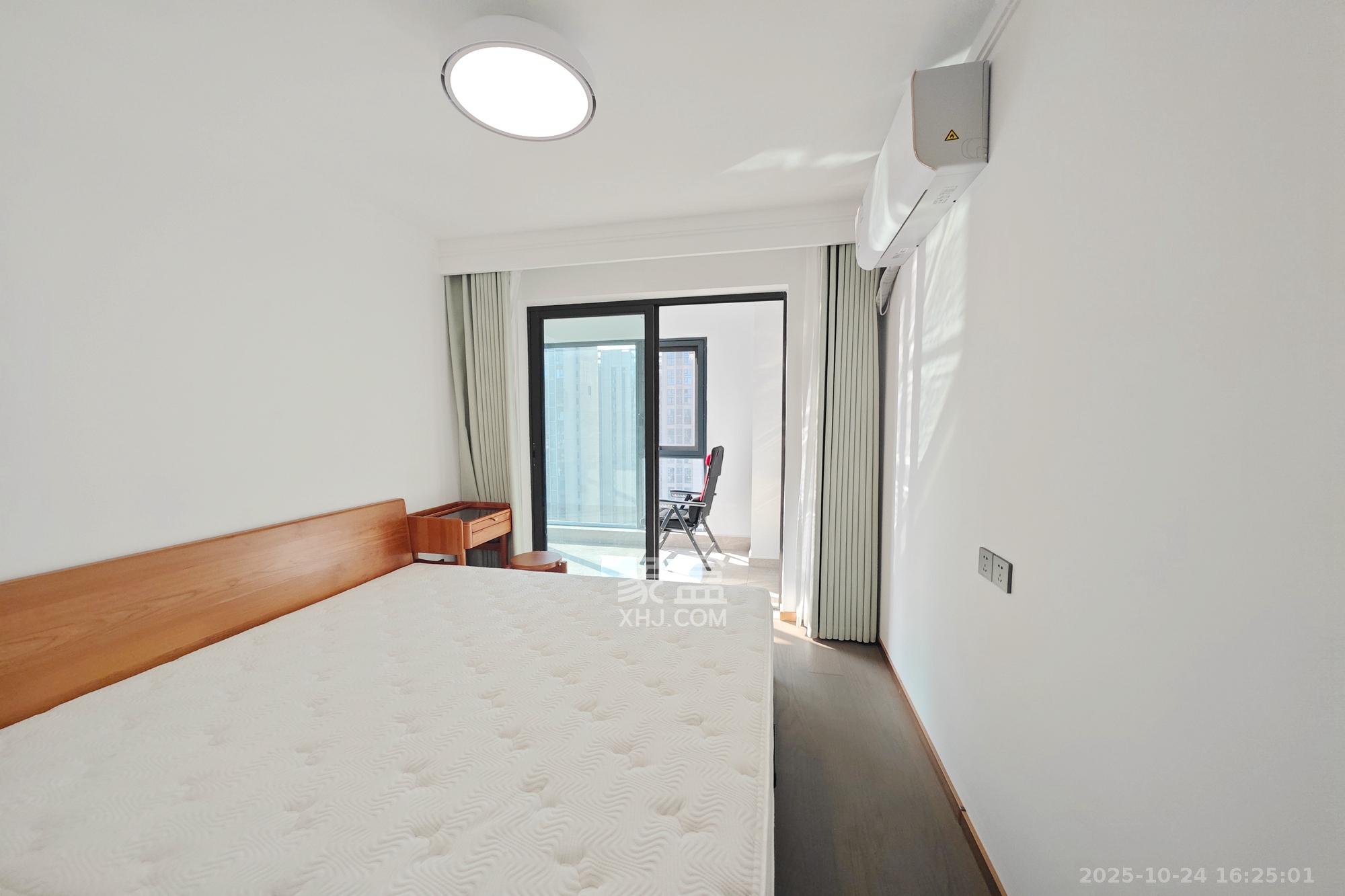 旭辉国悦府 4室2厅2卫 190.0万 旭辉国悦府 4室2厅2卫 190.0万卧室