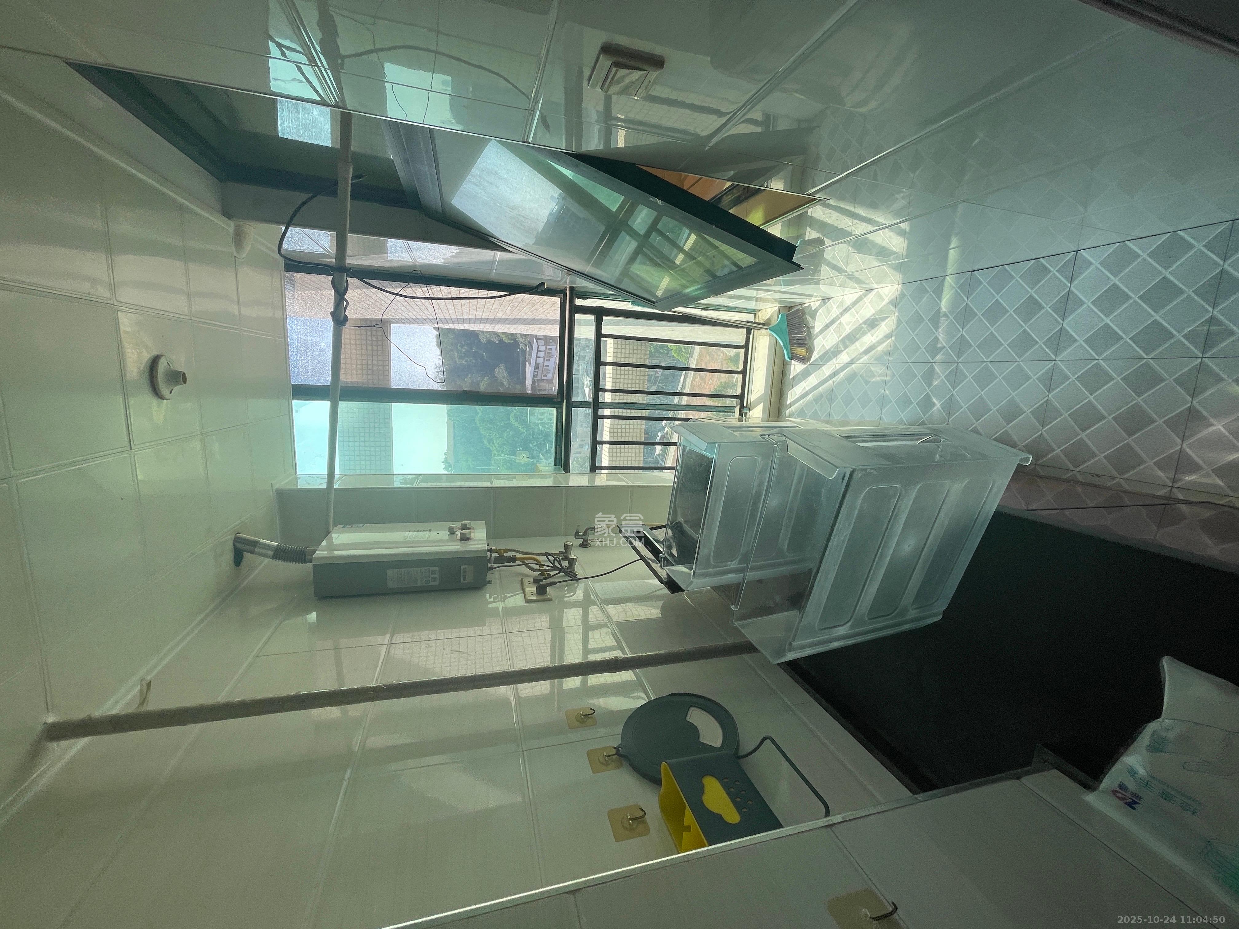 湖韵佳苑  2室1厅1卫    1900.0元/月室内图