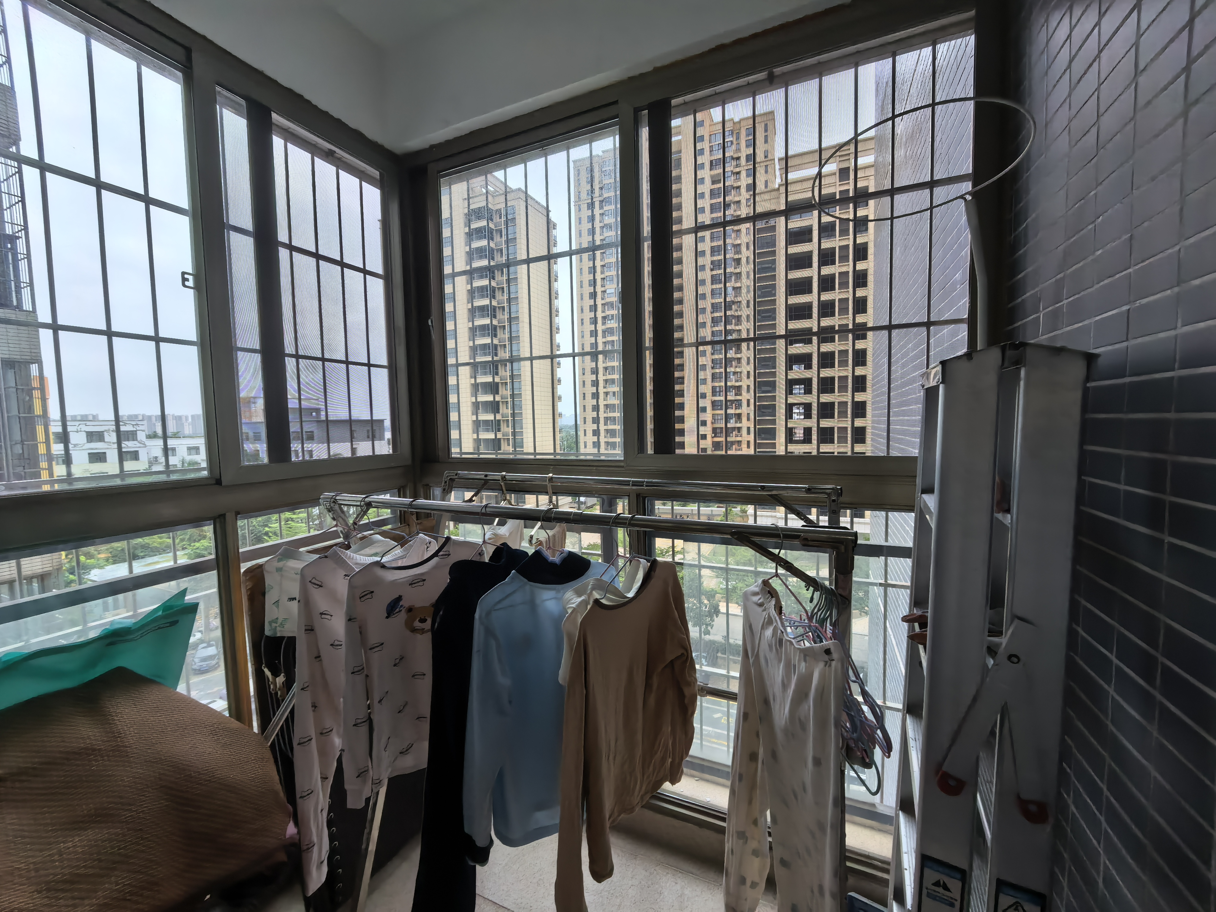 首丹雅苑 3室2厅1卫 159.0万 首丹雅苑 3室2厅1卫 159.0万客厅