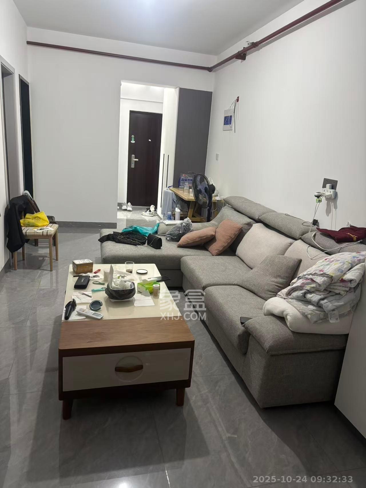 大汉月亮河畔 2室1厅1卫 1500.0元/月 大汉月亮河畔 2室1厅1卫 1500.0元/月室内图