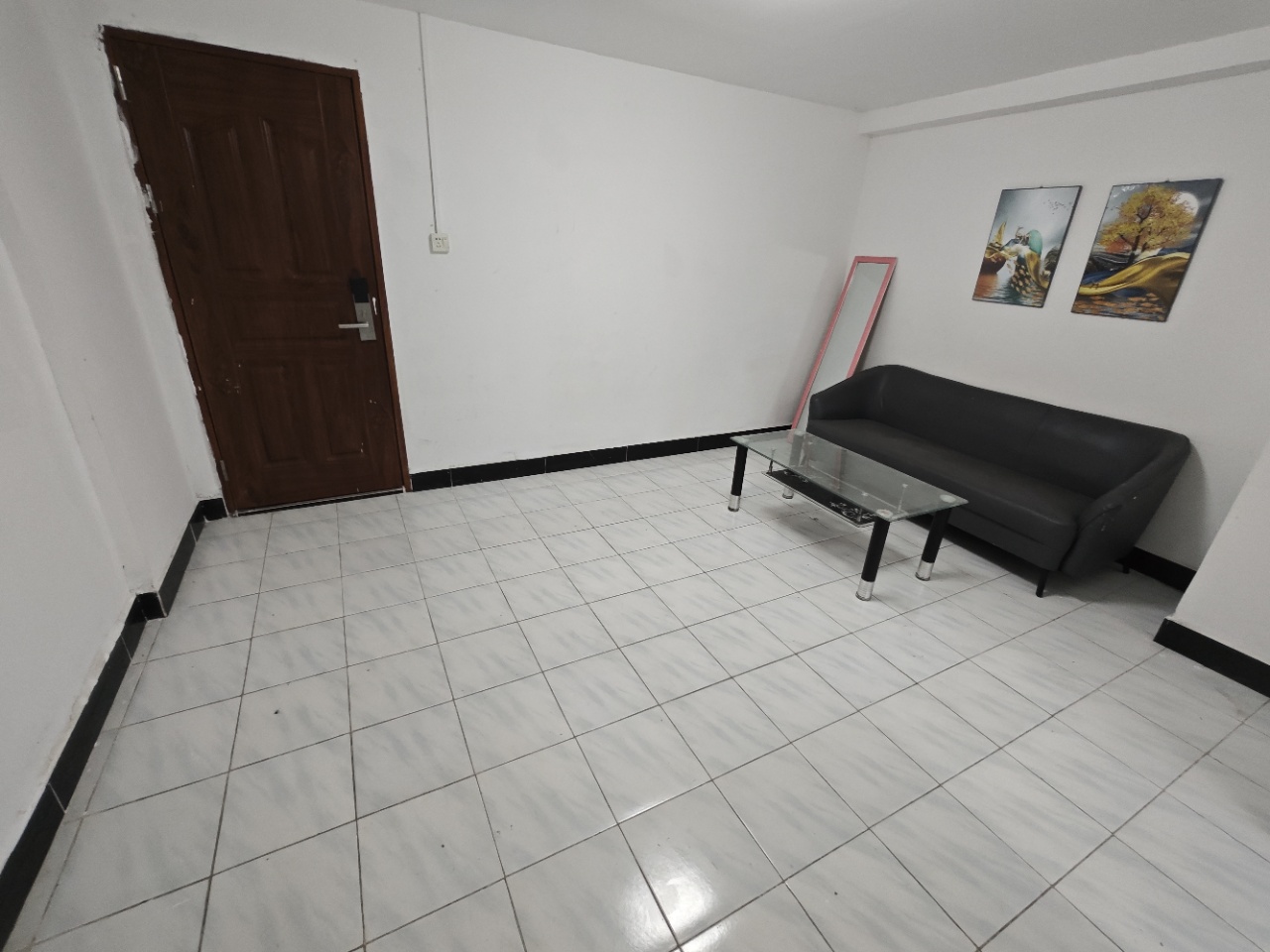 马坡小区  2室0厅1卫    1400.0元/月 马坡小区  2室0厅1卫    1400.0元/月室内图1