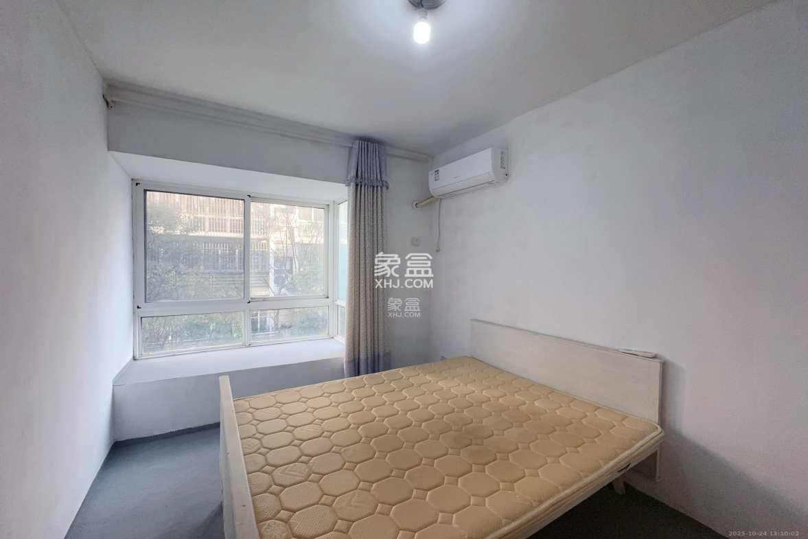 申奥美域 2室2厅1卫 1800.0元/月 申奥美域 2室2厅1卫 1800.0元/月室内图