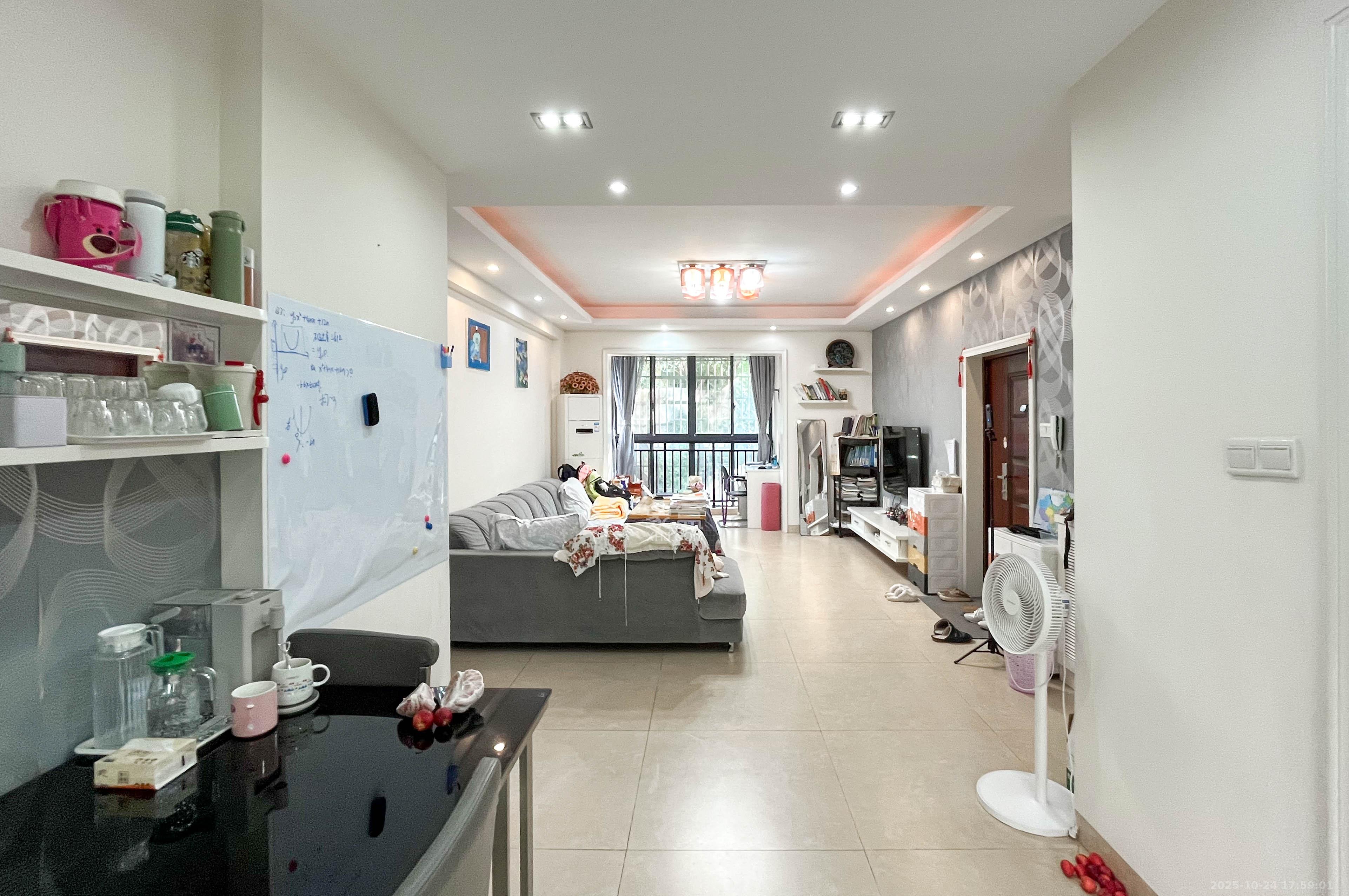 恩瑞麓山名园(龙王港小区)  3室1厅1卫    78.0万 恩瑞麓山名园(龙王港小区)  3室1厅1卫    78.0万其他