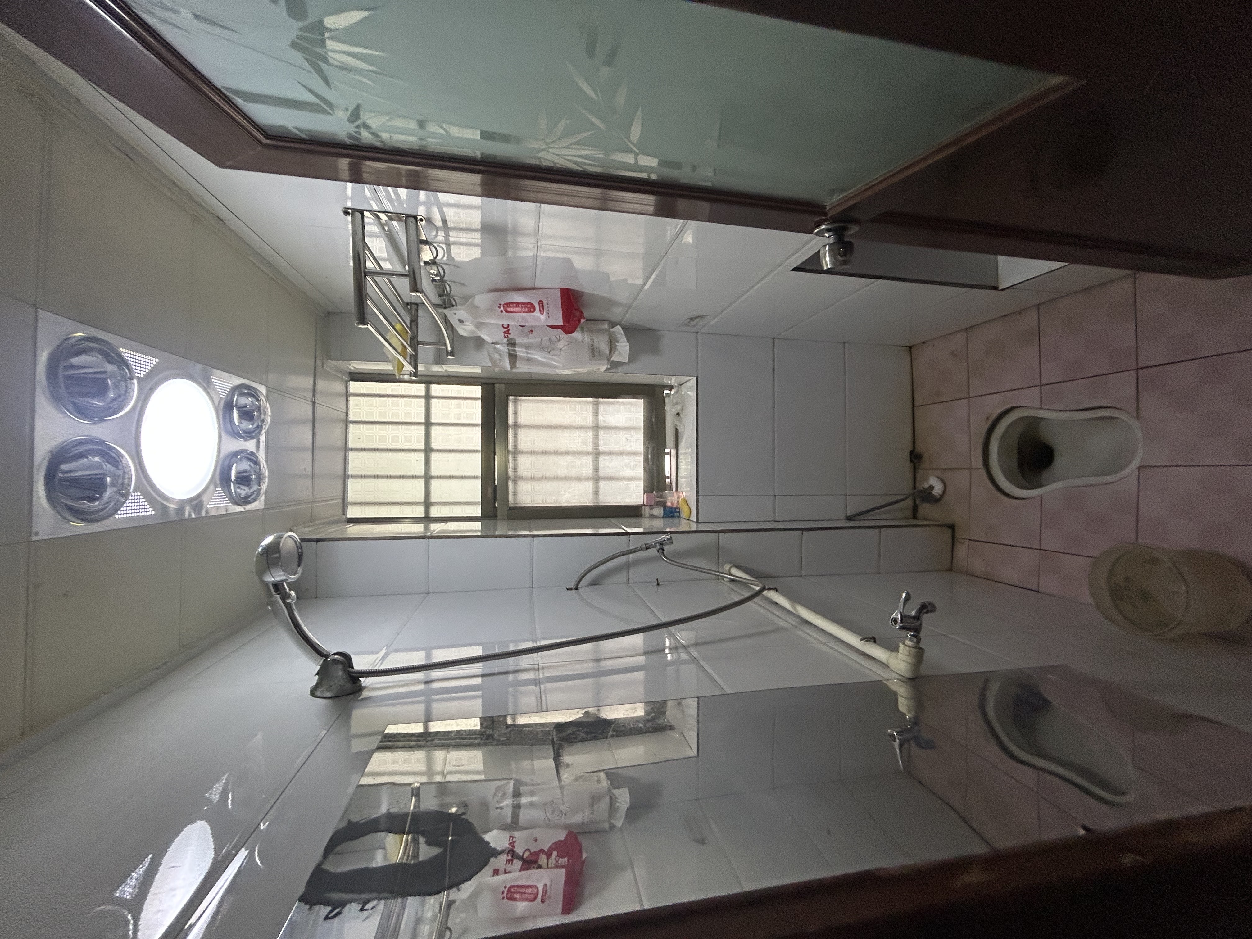 梓园社区(麻纺厂宿舍) 2室1厅1卫 850.0元/月 梓园社区(麻纺厂宿舍) 2室1厅1卫 850.0元/月室内图