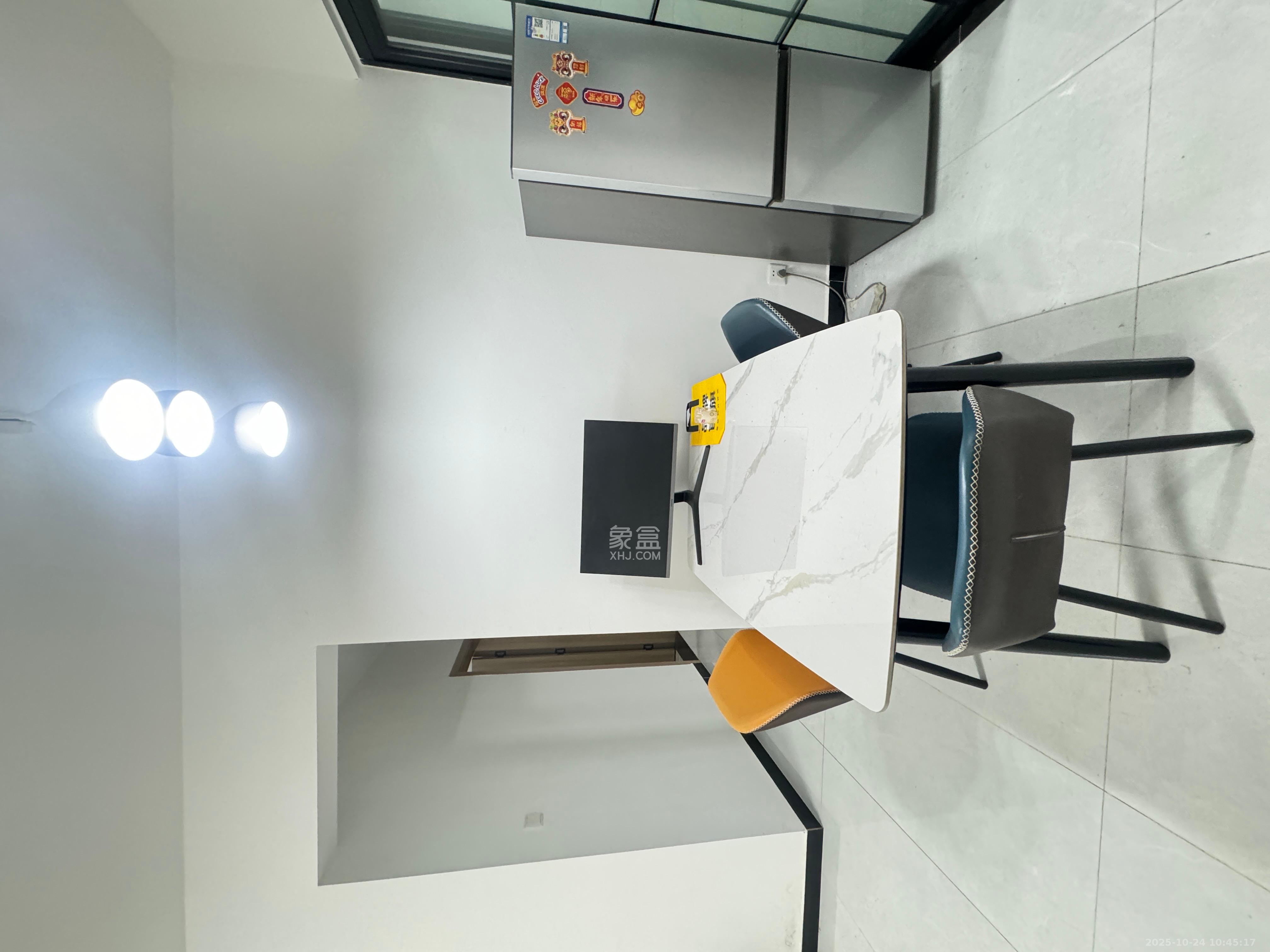 中国铁建梅溪青秀三期  3室2厅2卫    2800.0元/月 中国铁建梅溪青秀三期  3室2厅2卫    2800.0元/月室内图