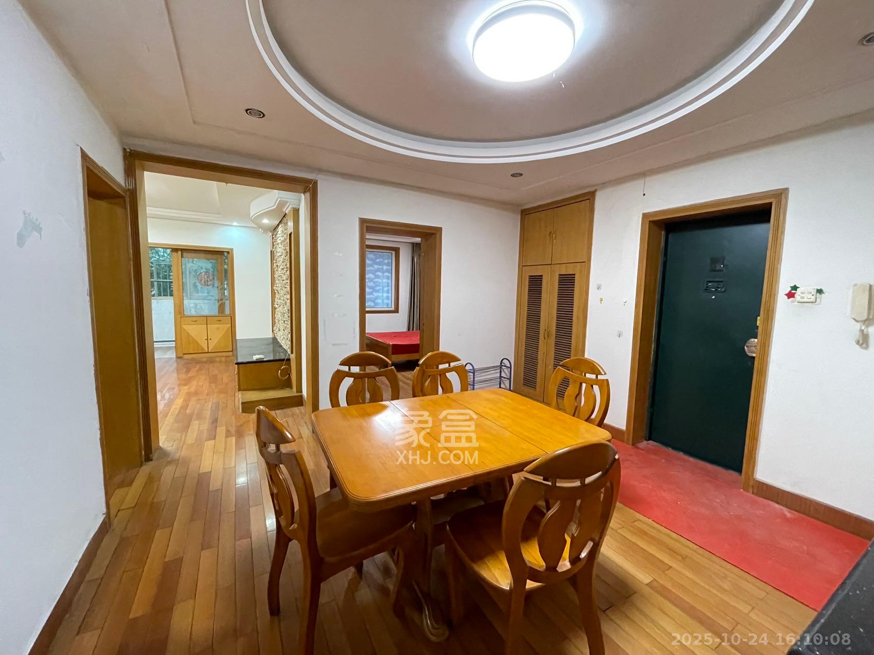 德政园 3室2厅1卫 1900.0元/月 德政园 3室2厅1卫 1900.0元/月室内图