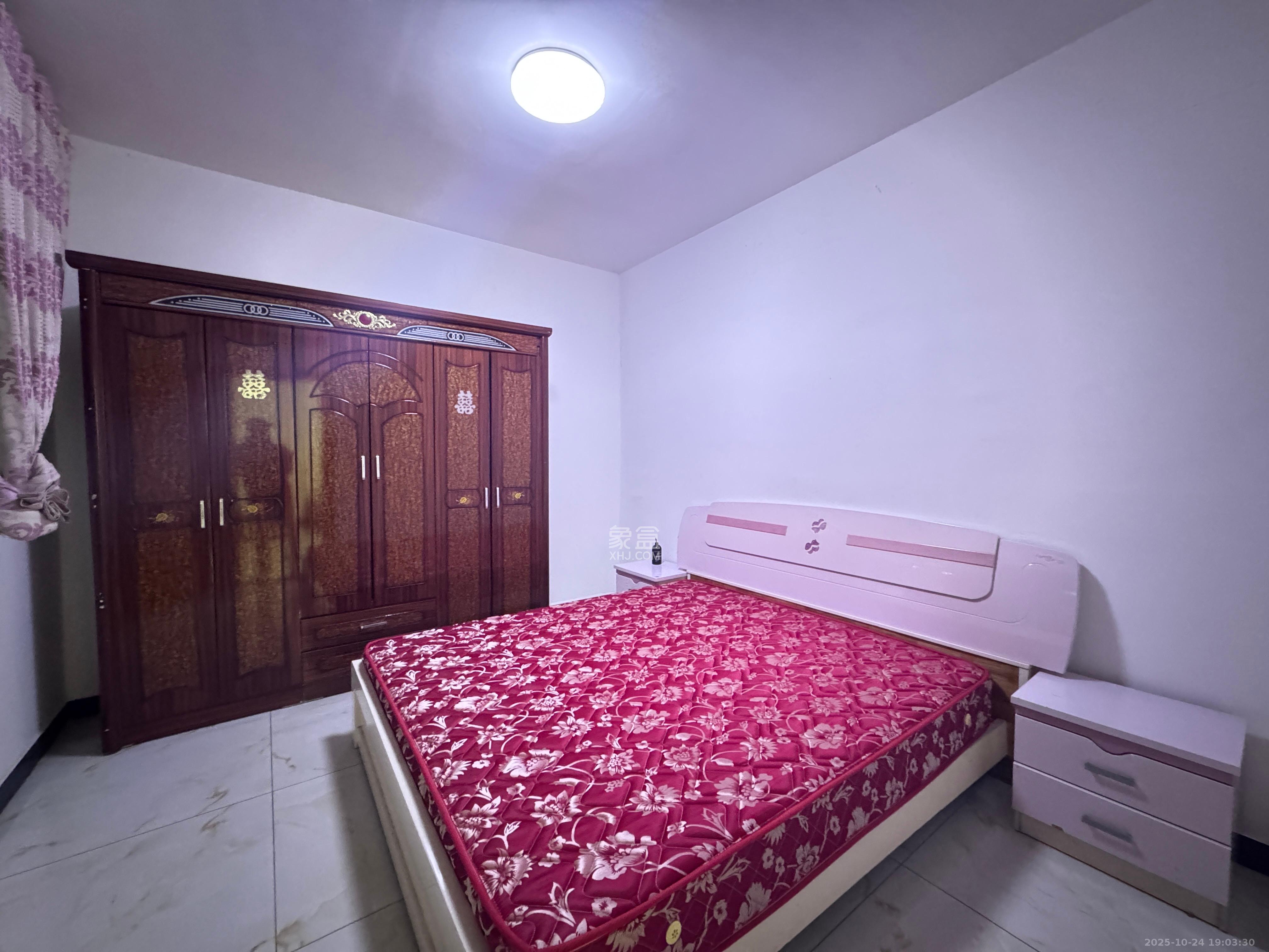 鄱阳佳郡  1室0厅0卫    1800.0元/月室内图