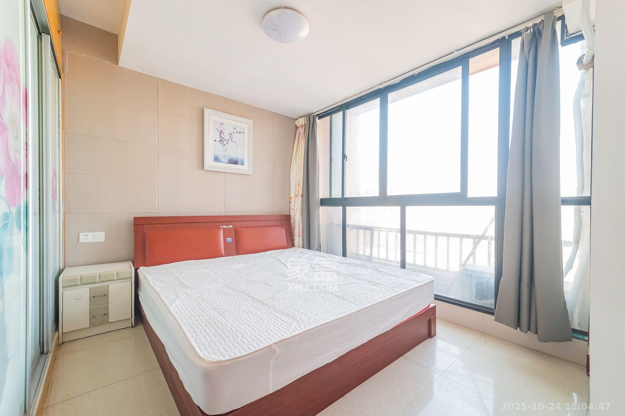 深业睿城 1室1厅1卫 1500.0元/月 深业睿城 1室1厅1卫 1500.0元/月室内图