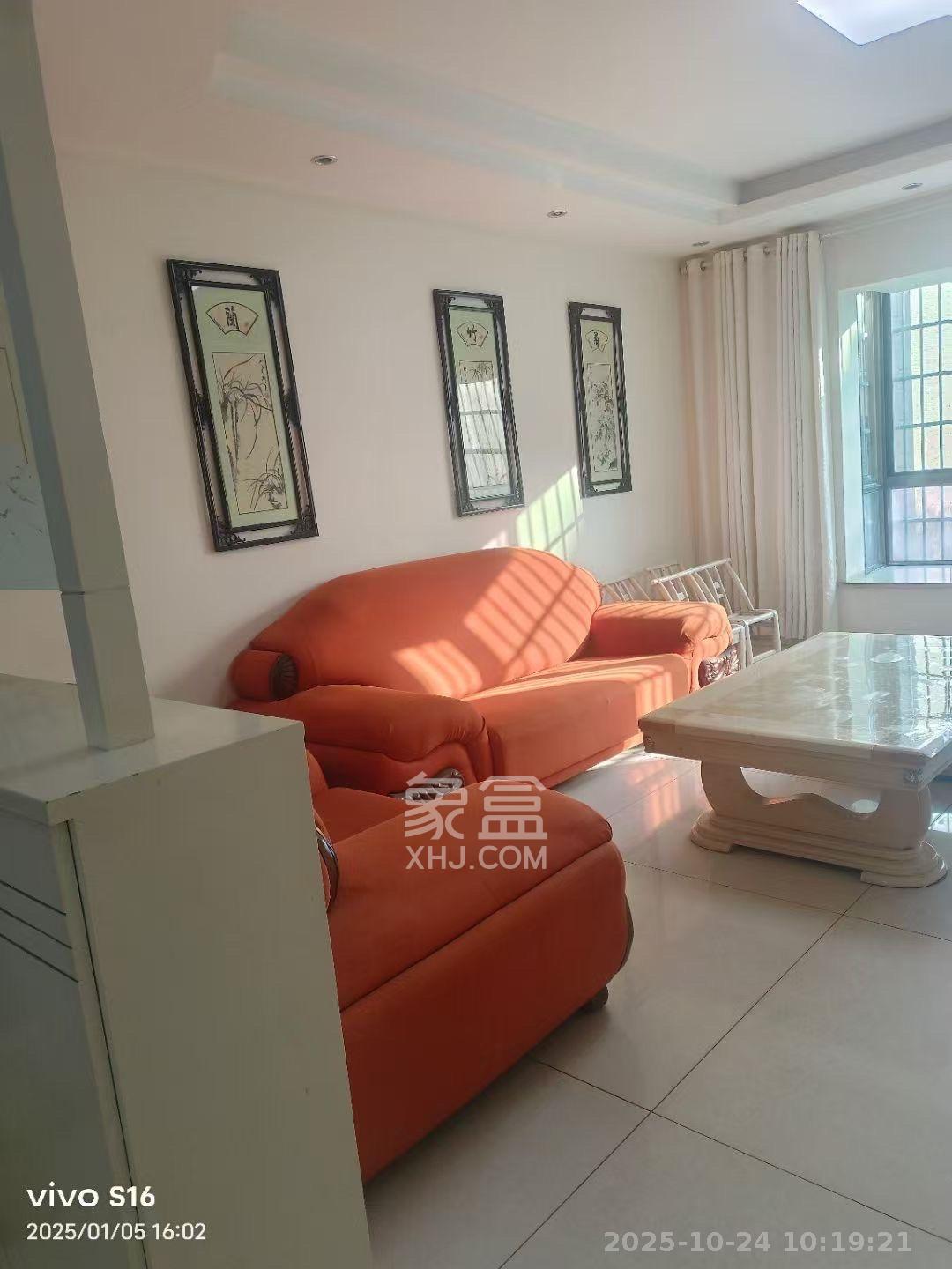 白田安置小区  3室2厅2卫    2500.0元/月室内图