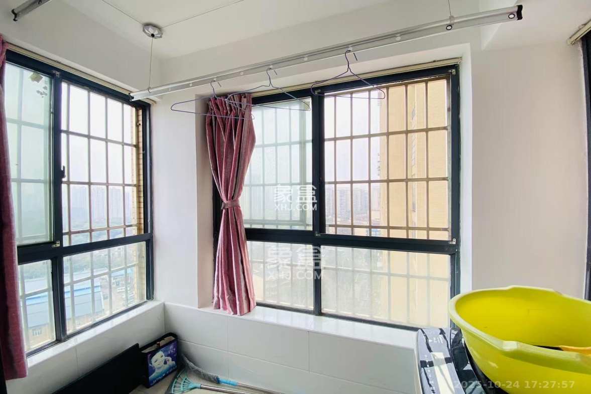 乾城(兴旺乾城) 2室1厅1卫 2100.0元/月 乾城(兴旺乾城) 2室1厅1卫 2100.0元/月室内图