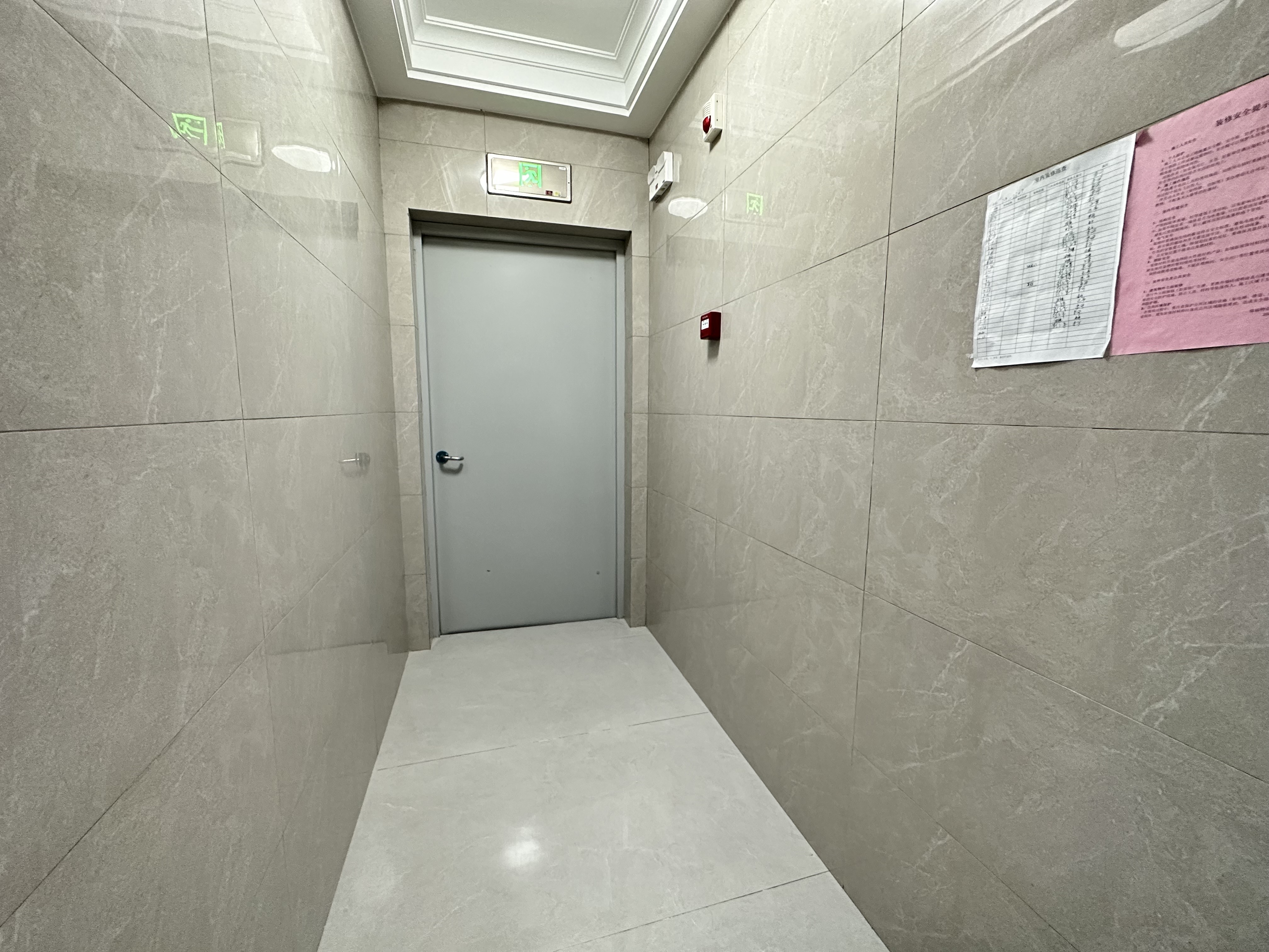 幸福庄园御园  3室2厅2卫    2500.0元/月户型图