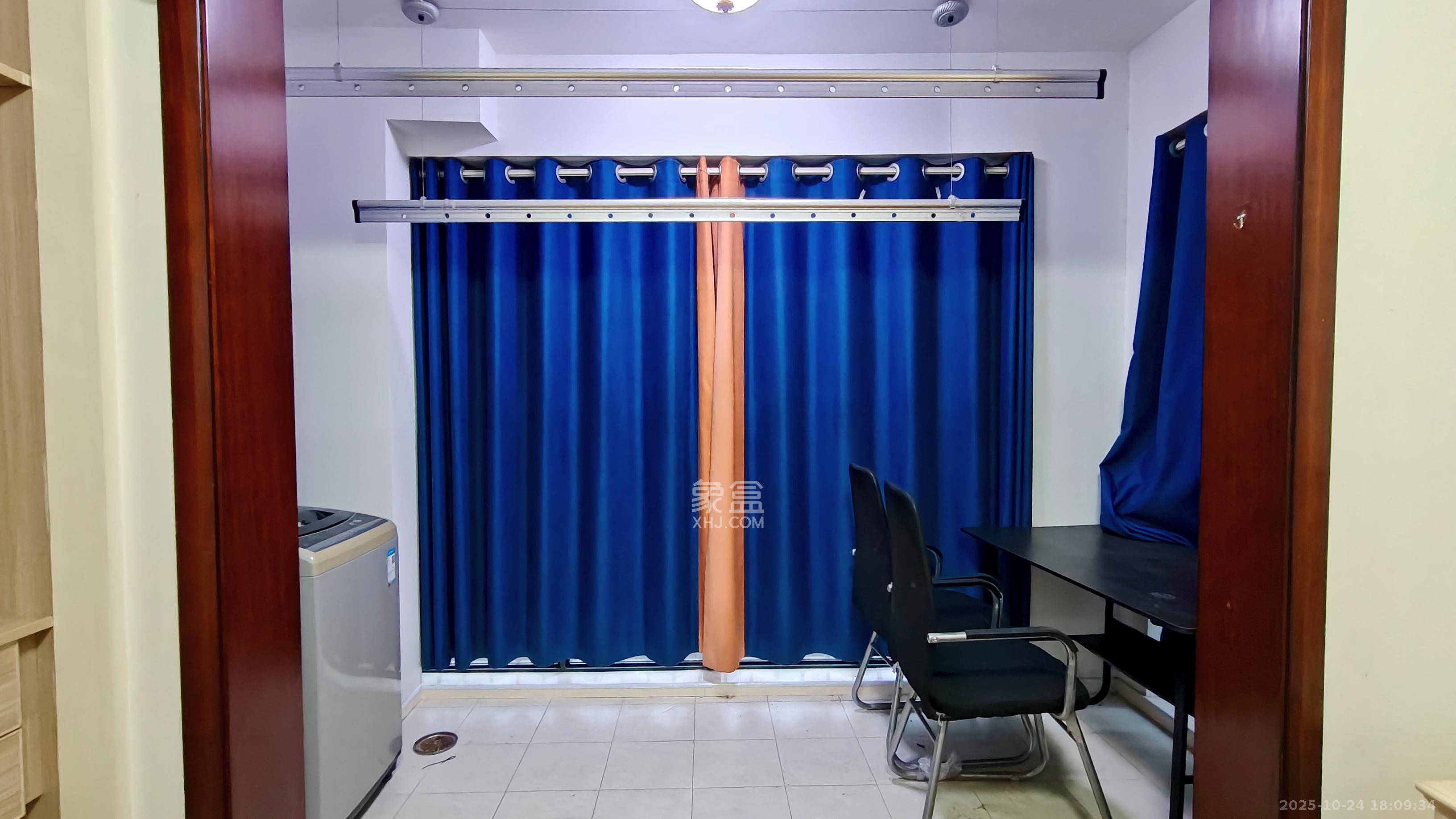 九龙领仕汇 2室2厅1卫 1500.0元/月 九龙领仕汇 2室2厅1卫 1500.0元/月室内图