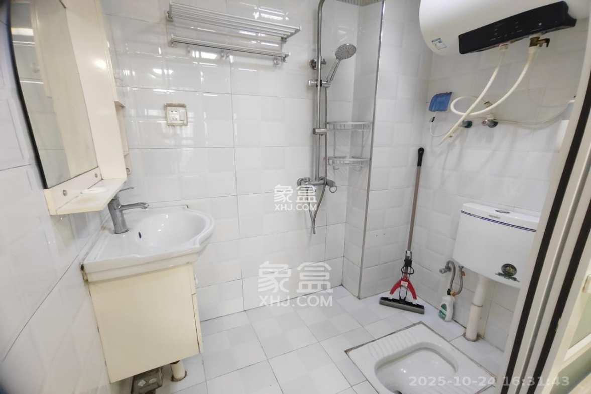 达美D6区  1室1厅1卫    1500.0元/月 达美D6区  1室1厅1卫    1500.0元/月室内图