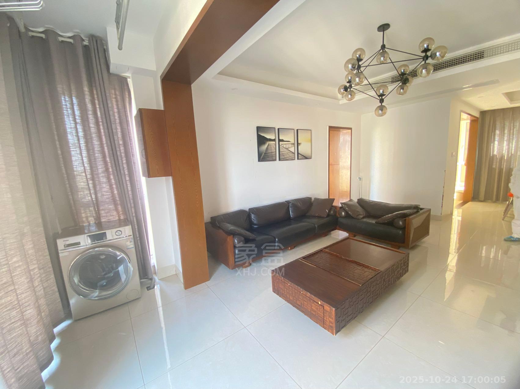 田心公馆  3室2厅2卫    2000.0元/月室内图