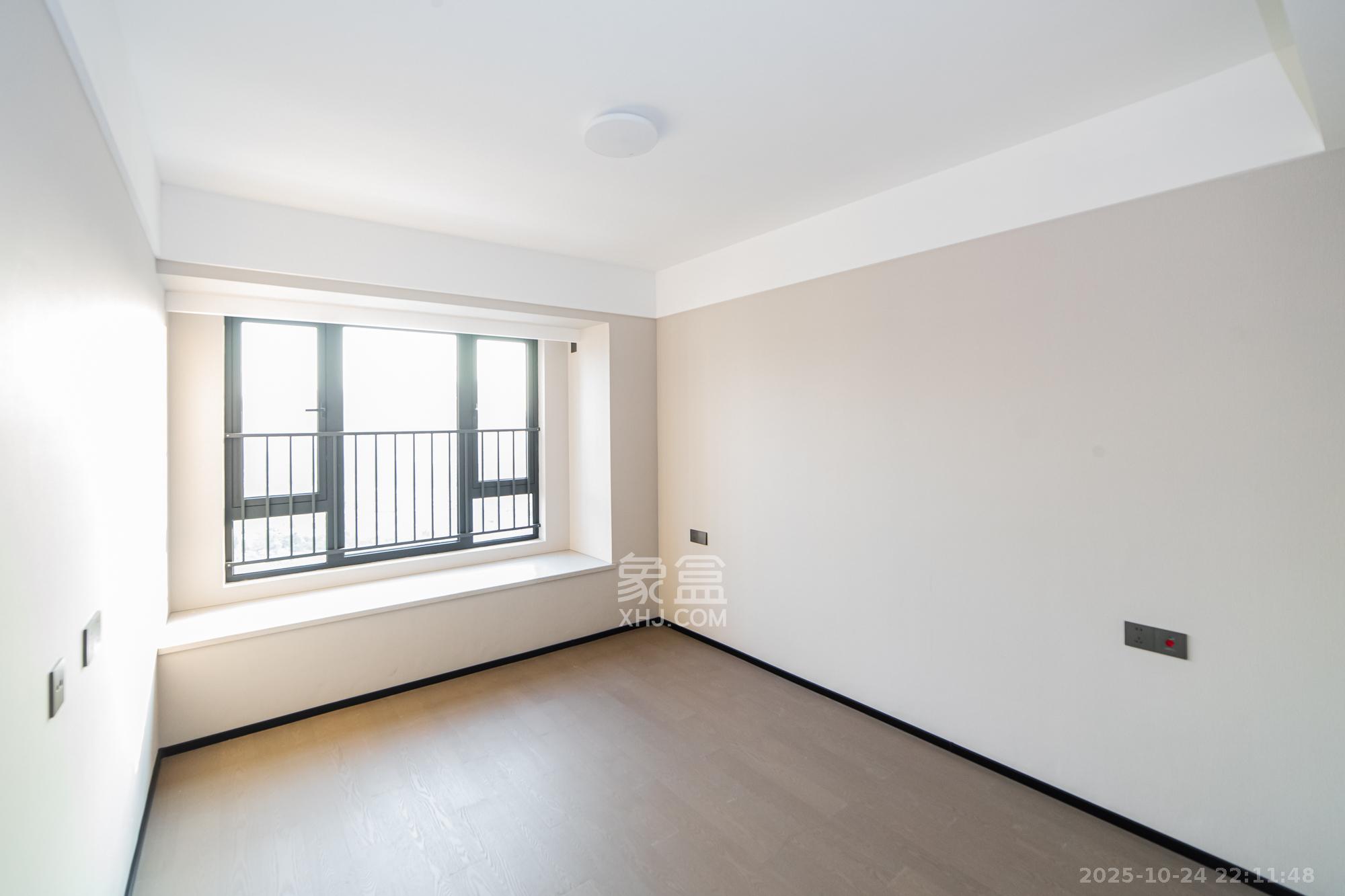 轨道万科璞悦湾  3室2厅2卫    158.0万 轨道万科璞悦湾  3室2厅2卫    158.0万卧室