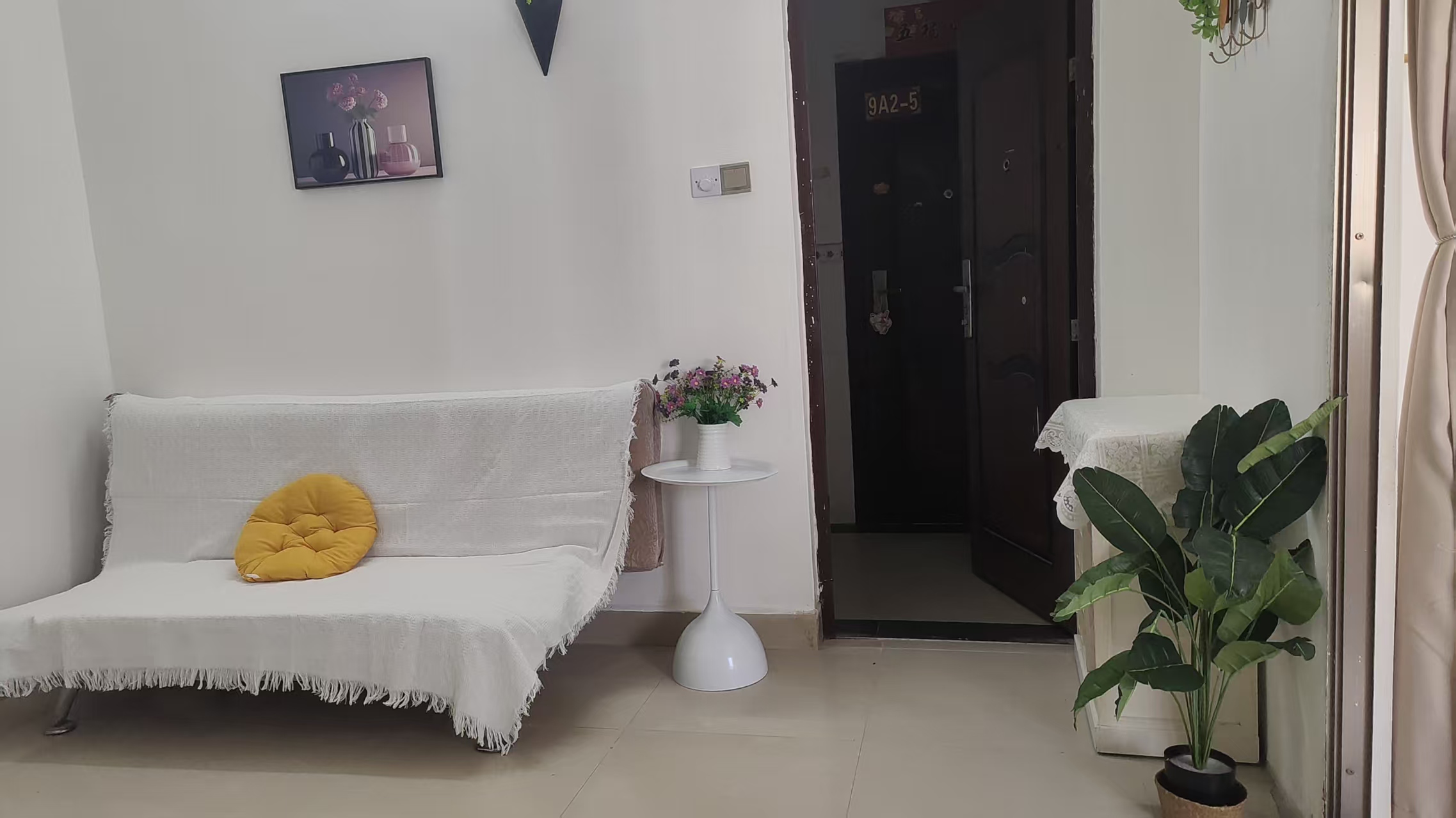 安海大厦 1室1厅1卫 1300.0元/月 安海大厦 1室1厅1卫 1300.0元/月室内图