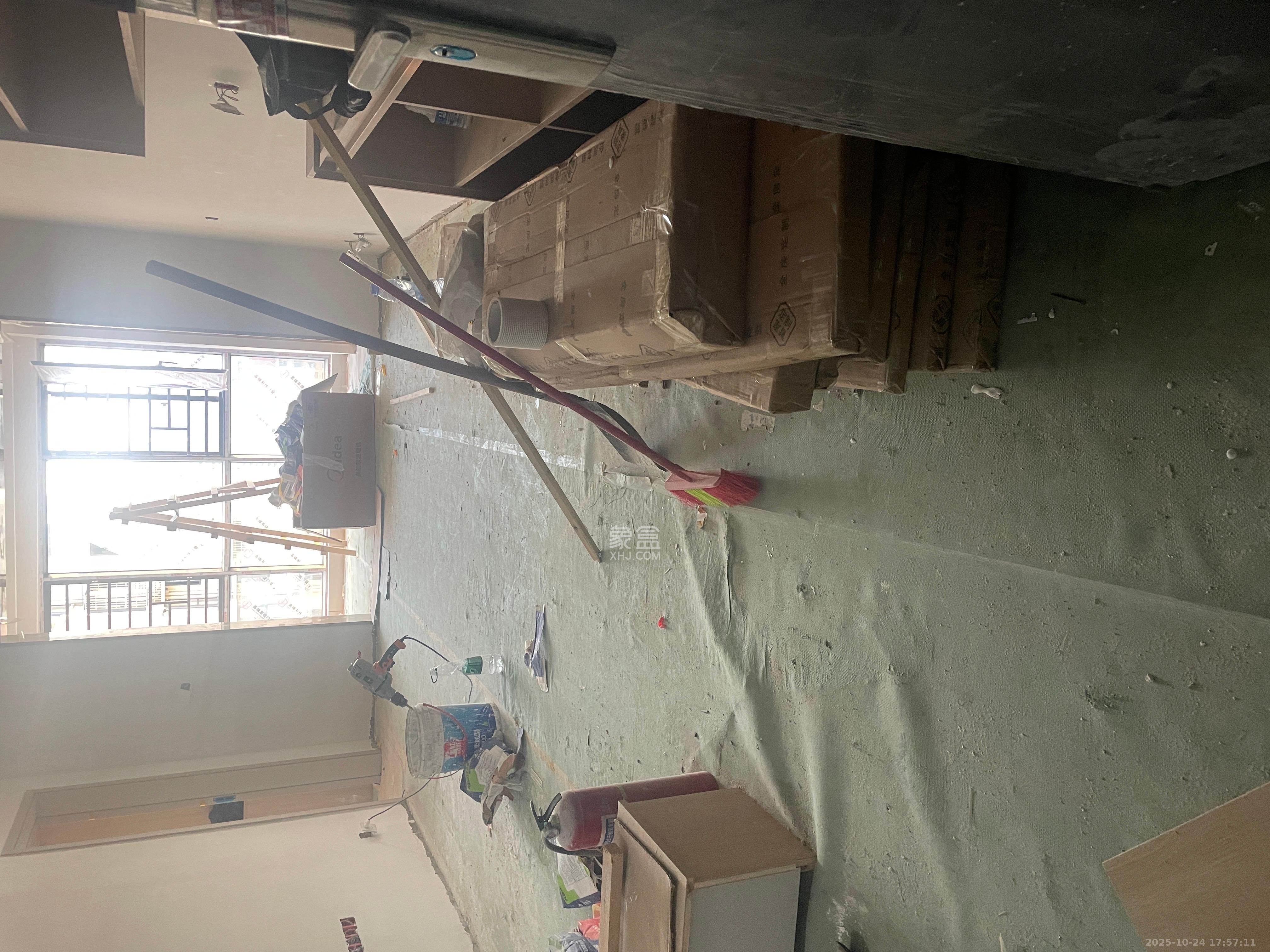 望远嘉苑 2室1厅1卫 2400.0元/月 望远嘉苑 2室1厅1卫 2400.0元/月室内图