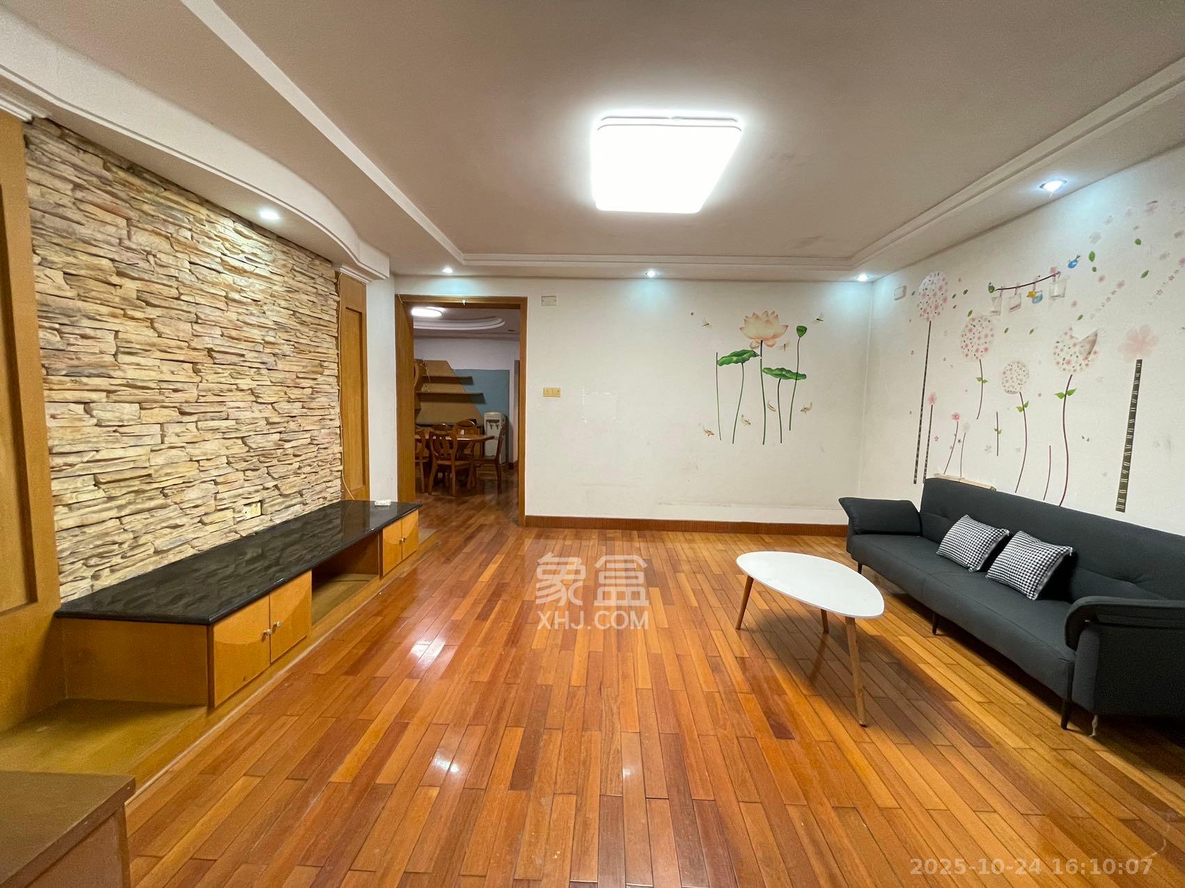 德政园 3室2厅1卫 1900.0元/月 德政园 3室2厅1卫 1900.0元/月室内图