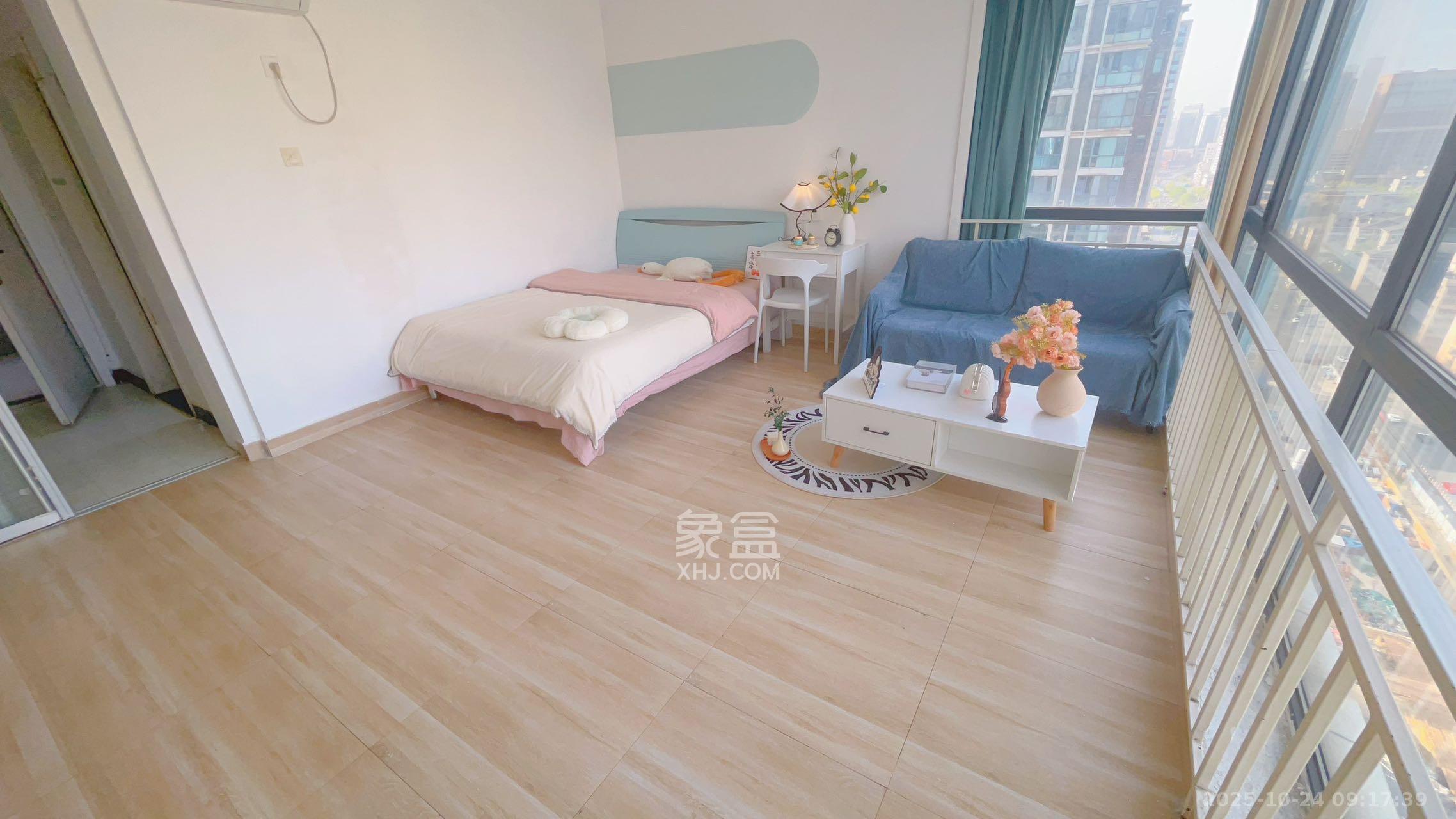 三万英尺  1室1厅1卫    2000.0元/月室内图