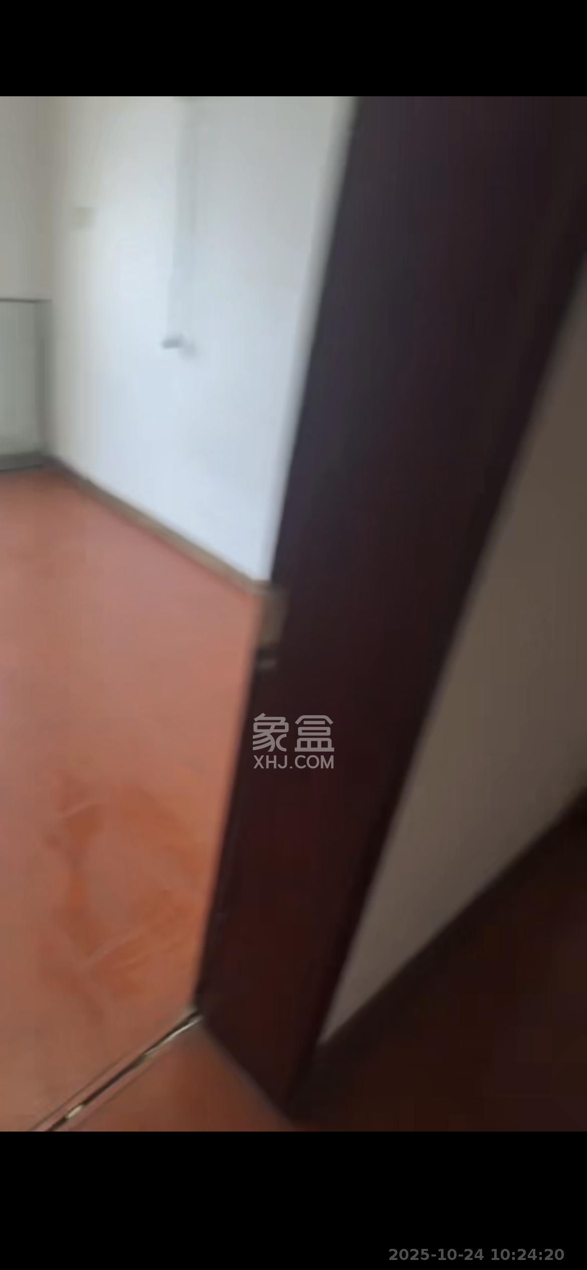 长盛岚庭  3室2厅2卫    1800.0元/月 长盛岚庭  3室2厅2卫    1800.0元/月室内图