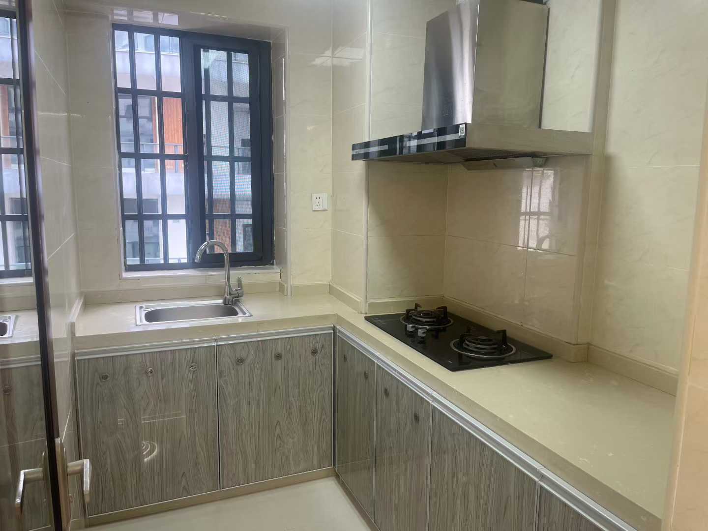 龙城新景  2室2厅1卫    102.0万 龙城新景  2室2厅1卫    102.0万室内图