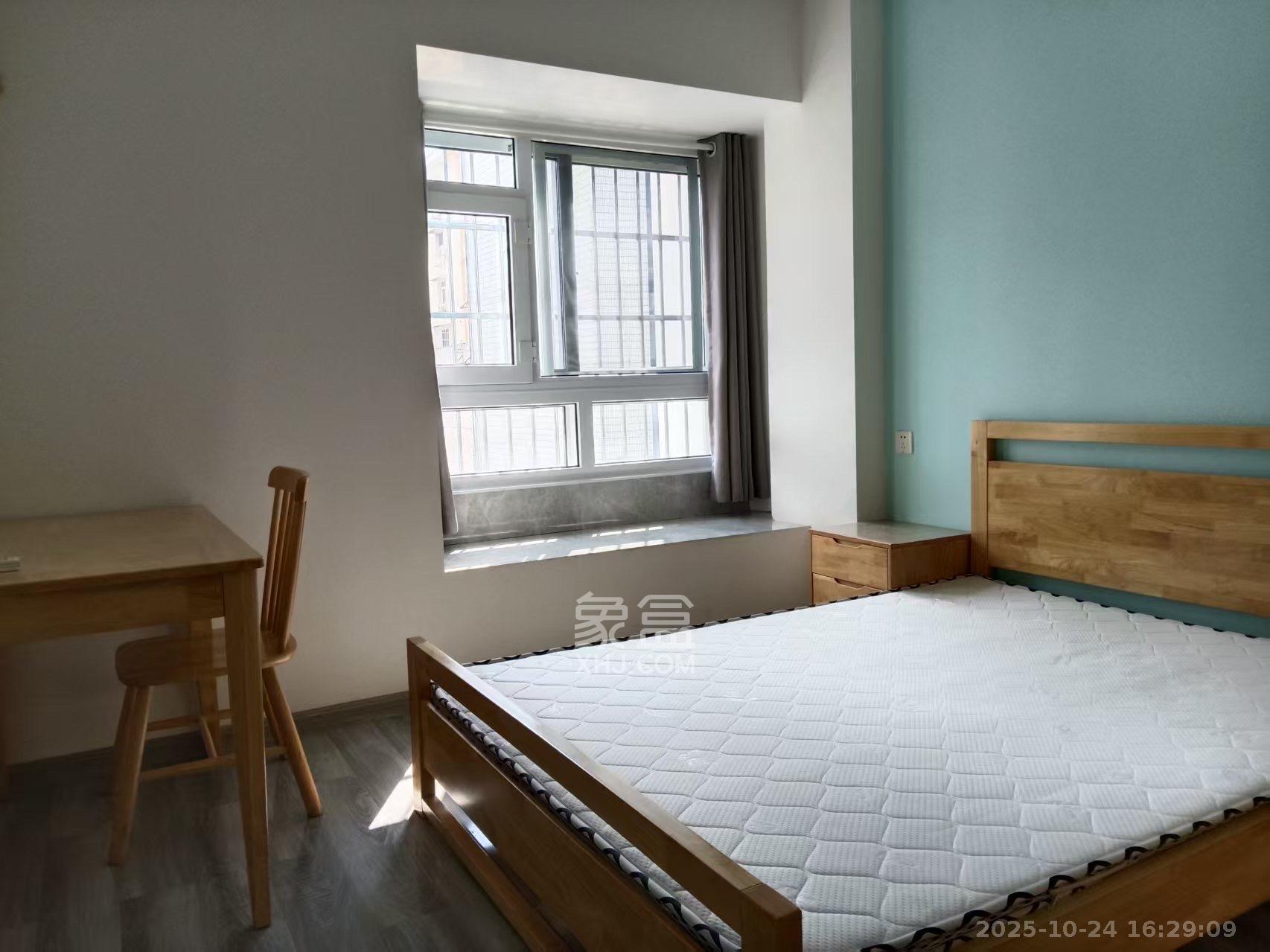 碧湘佳苑  2室1厅1卫    4000.0元/月室内图