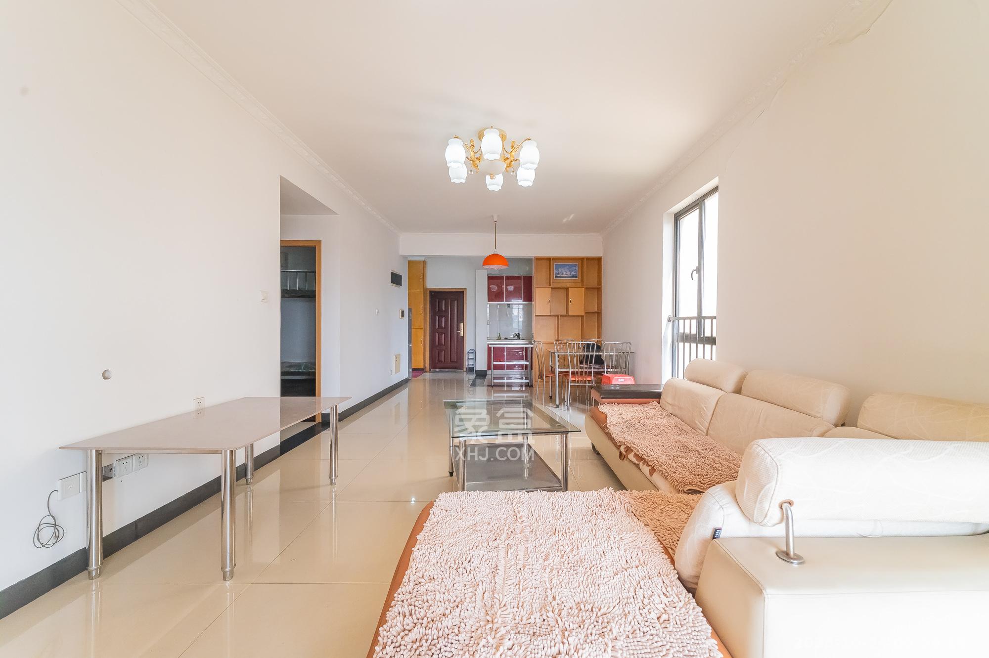 松雅湖金岸 2室2厅1卫 70.0万 松雅湖金岸 2室2厅1卫 70.0万客厅