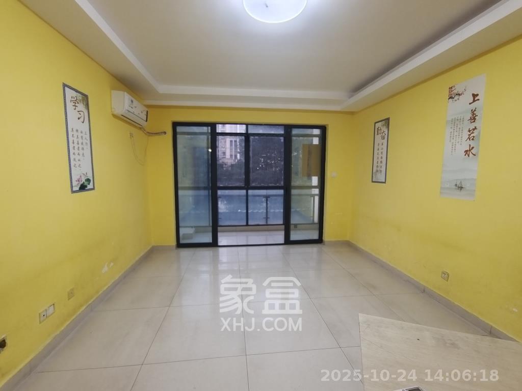 阳光100三期  1室1厅1卫    1500.0元/月室内图