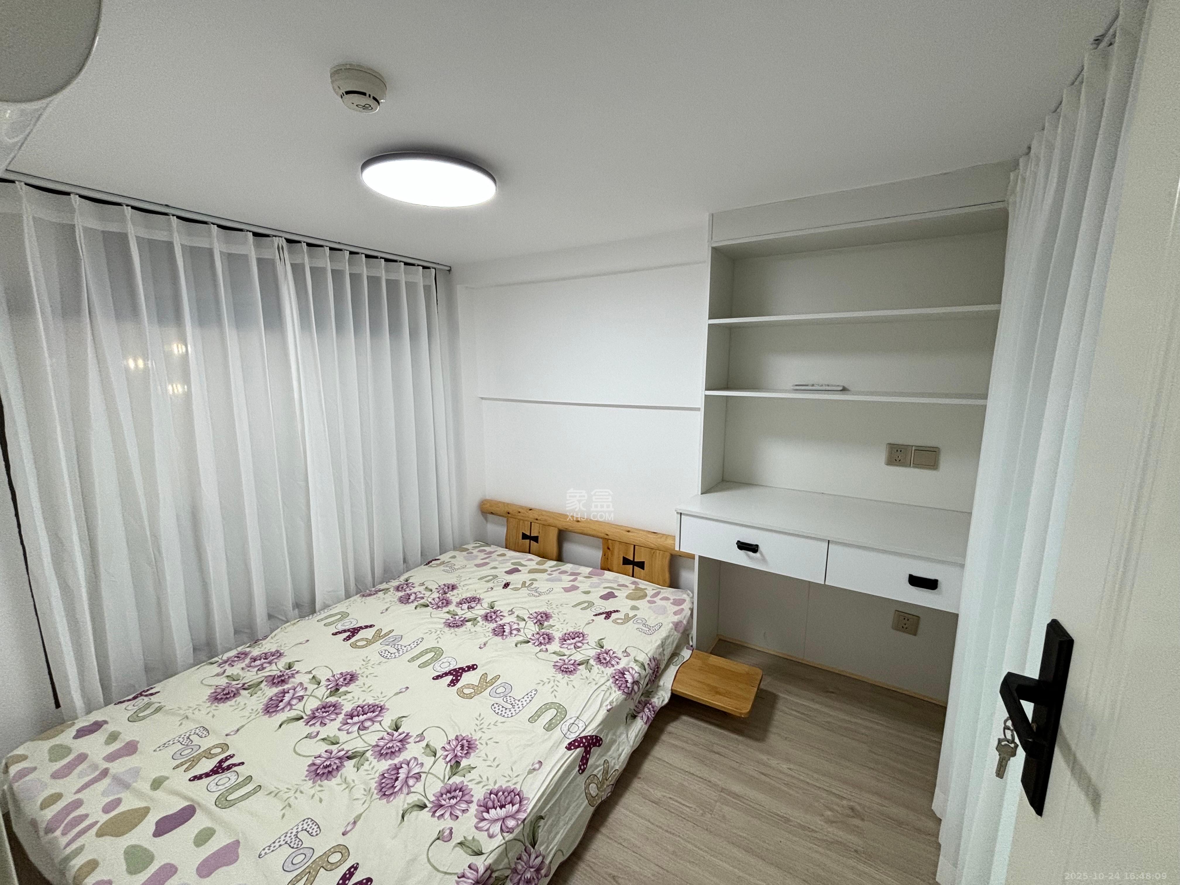 福晟翡翠湾  3室2厅1卫    2200.0元/月室内图