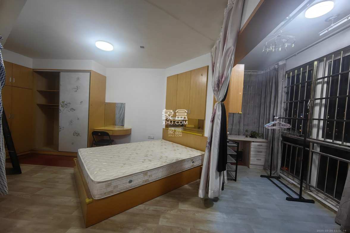 新芙蓉之都 1室1厅1卫 1600.0元/月 新芙蓉之都 1室1厅1卫 1600.0元/月室内图