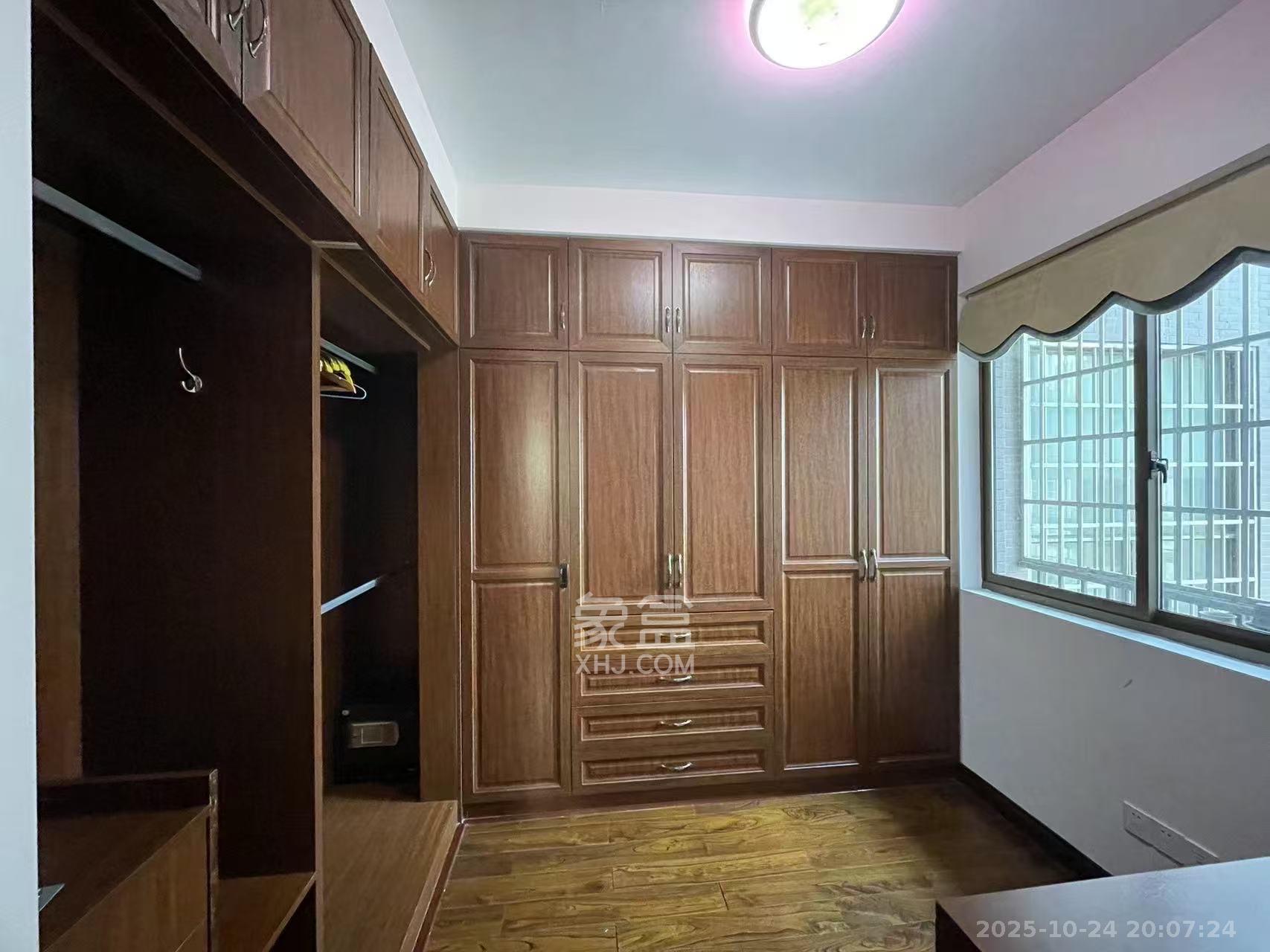 湖湾世景  1室1厅1卫    2700.0元/月 湖湾世景  1室1厅1卫    2700.0元/月室内图