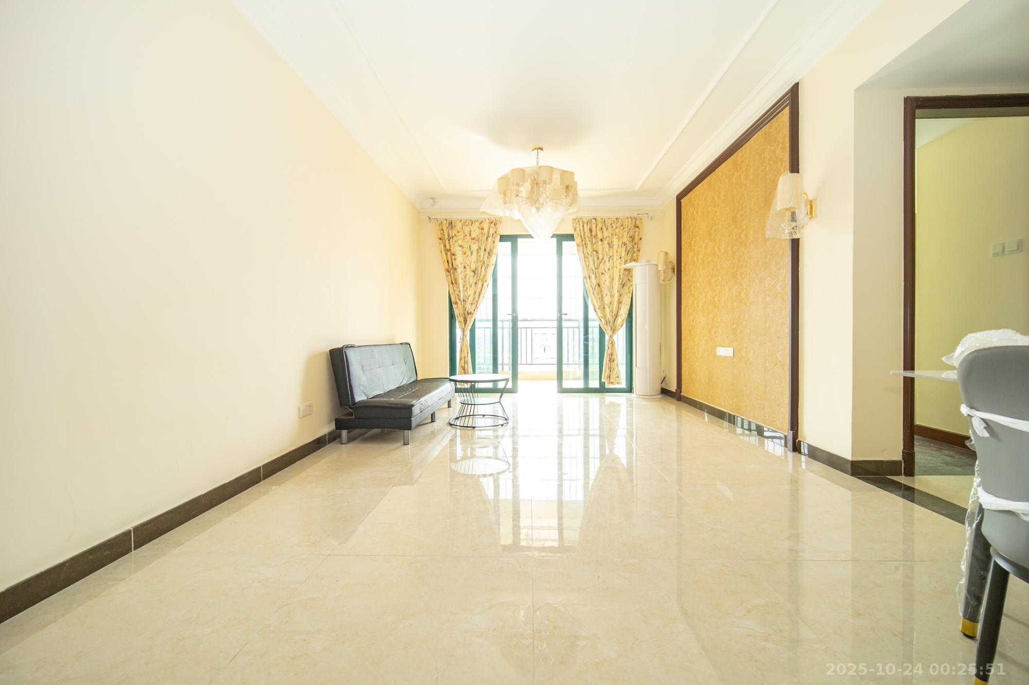 恒大雅苑  3室2厅1卫    90.0万