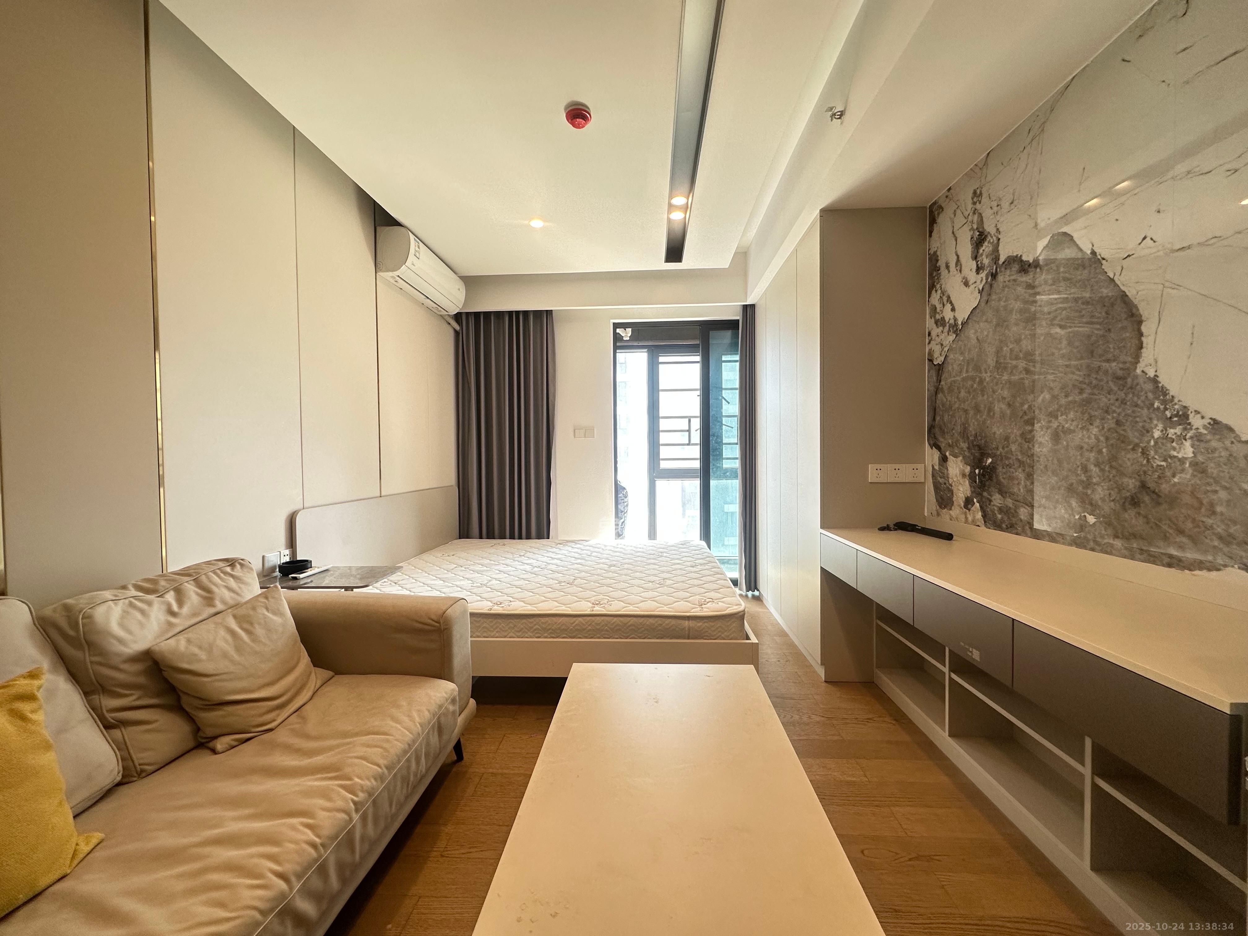 万科金色梦想D区 1室1厅1卫 1700.0元/月 万科金色梦想D区 1室1厅1卫 1700.0元/月室内图