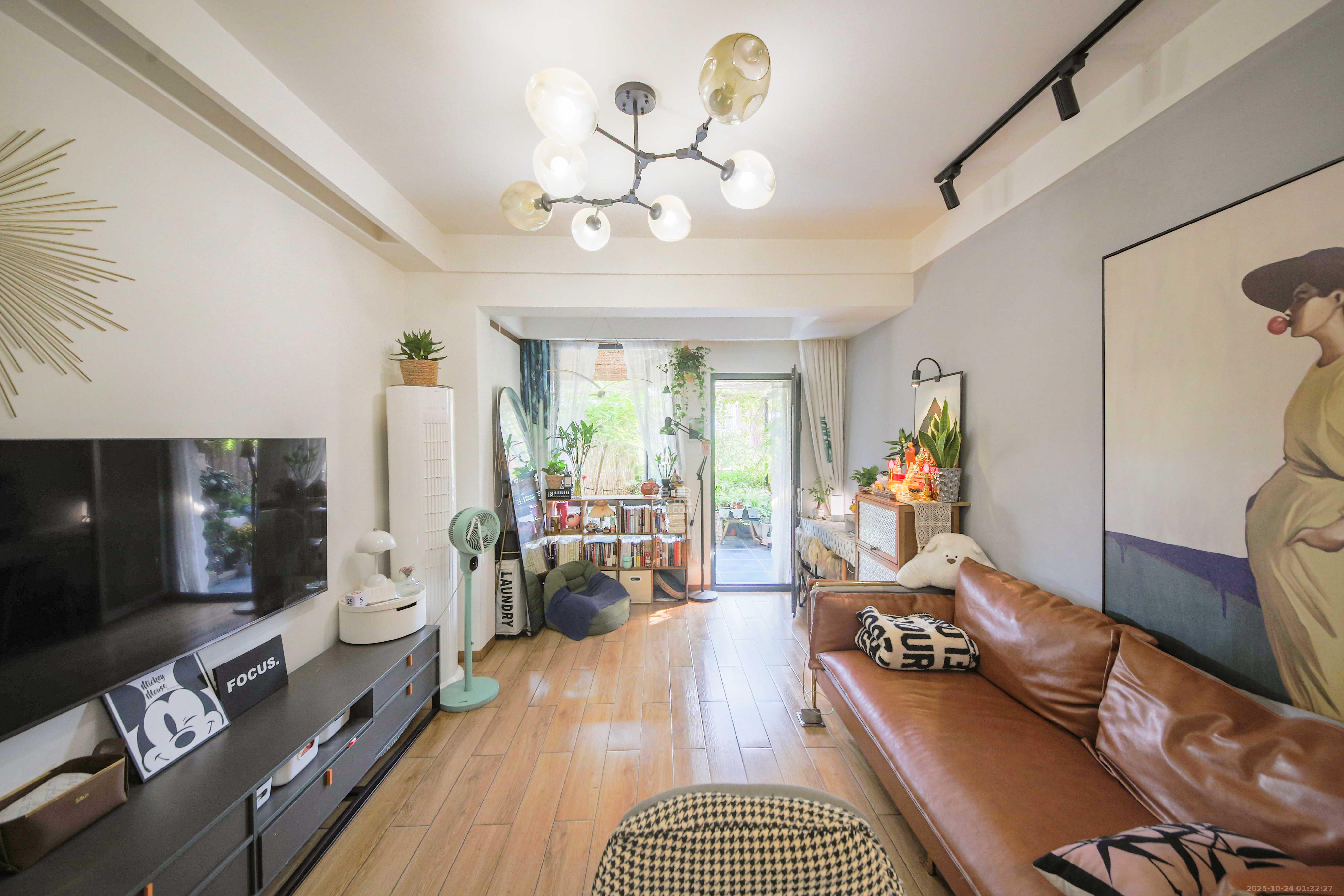 水墨林溪  3室1厅1卫    125.0万客厅