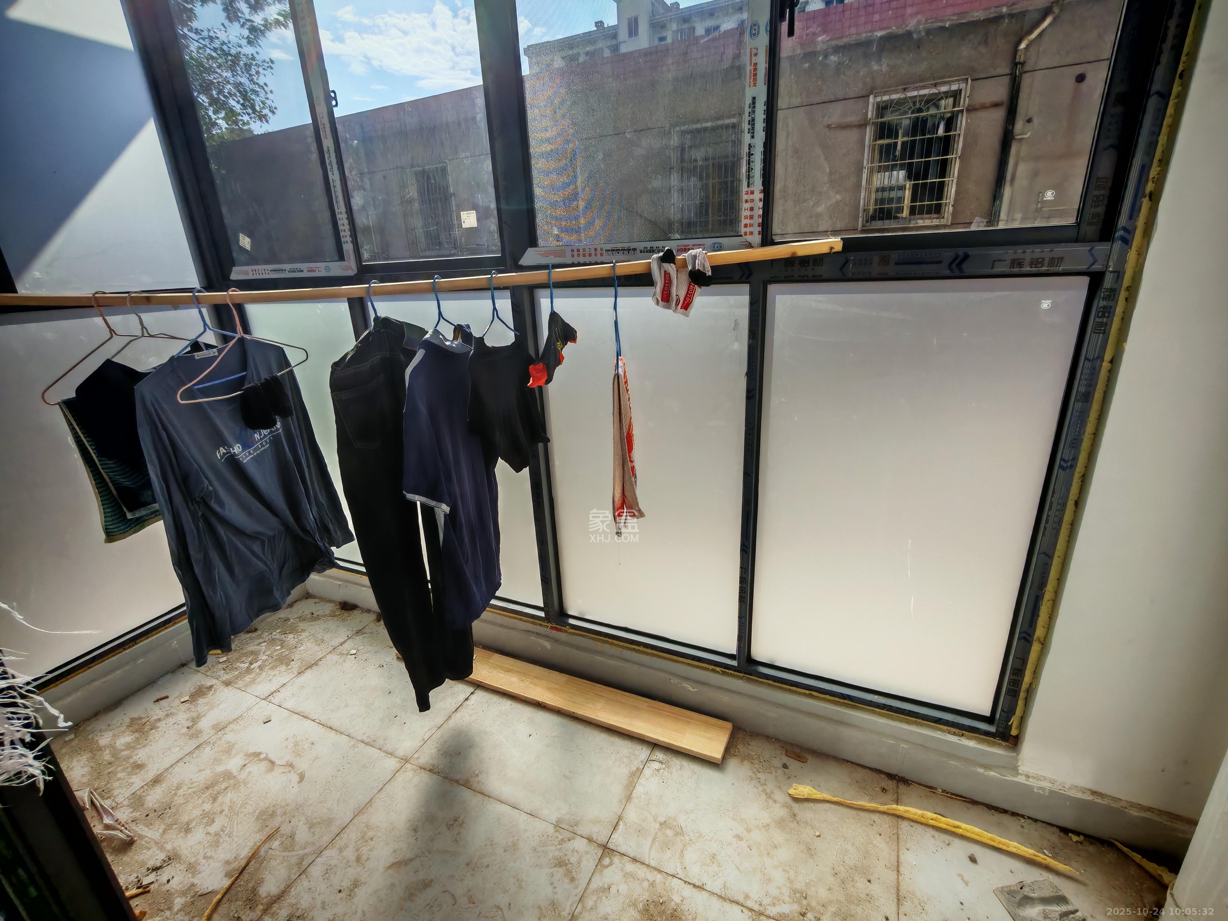 湖开小区（湖南开关厂宿舍）/南大桥社区  2室2厅1卫    1800.0元/月室内图