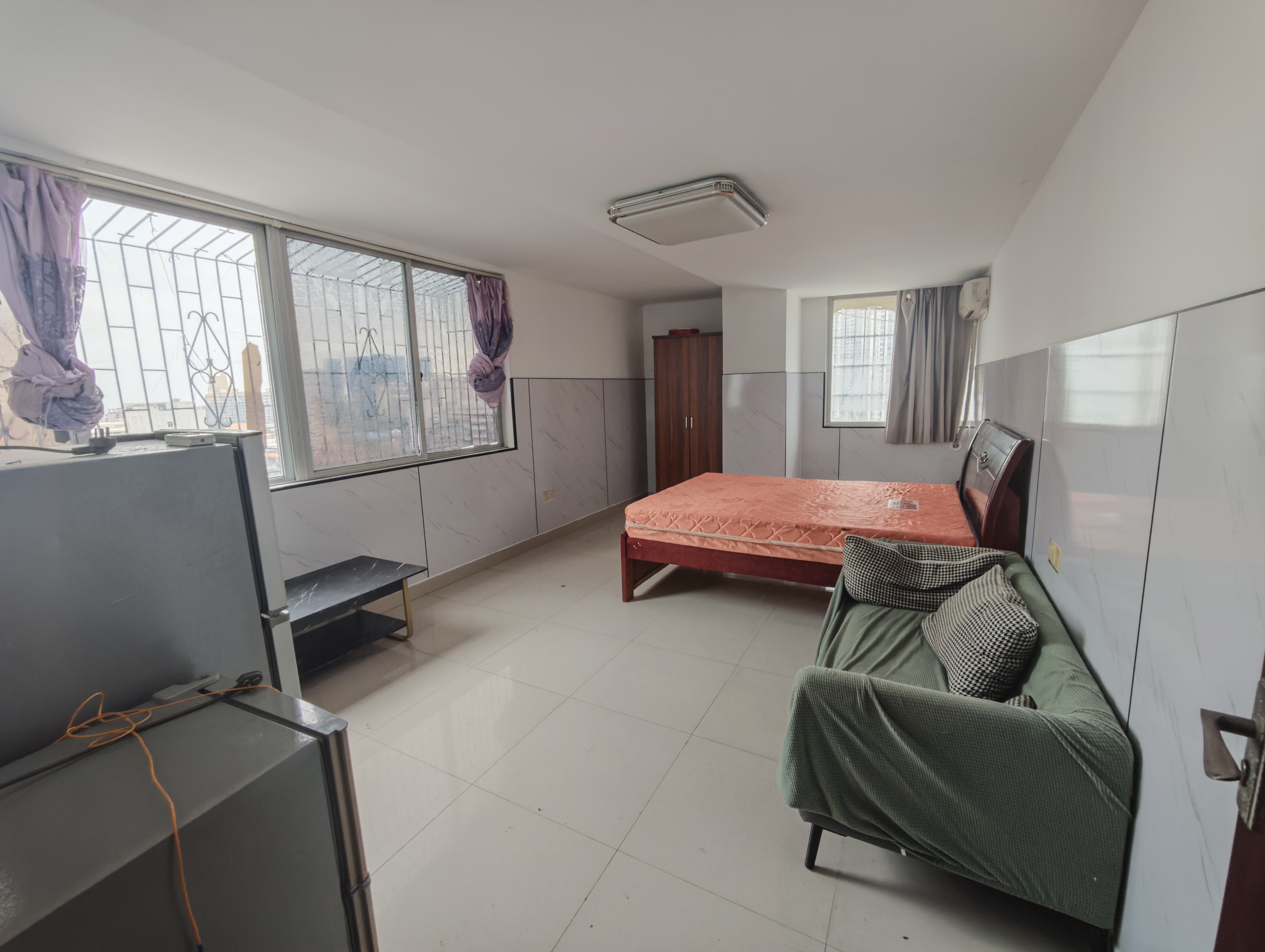 金港大厦  1室0厅1卫    1300.0元/月室内图