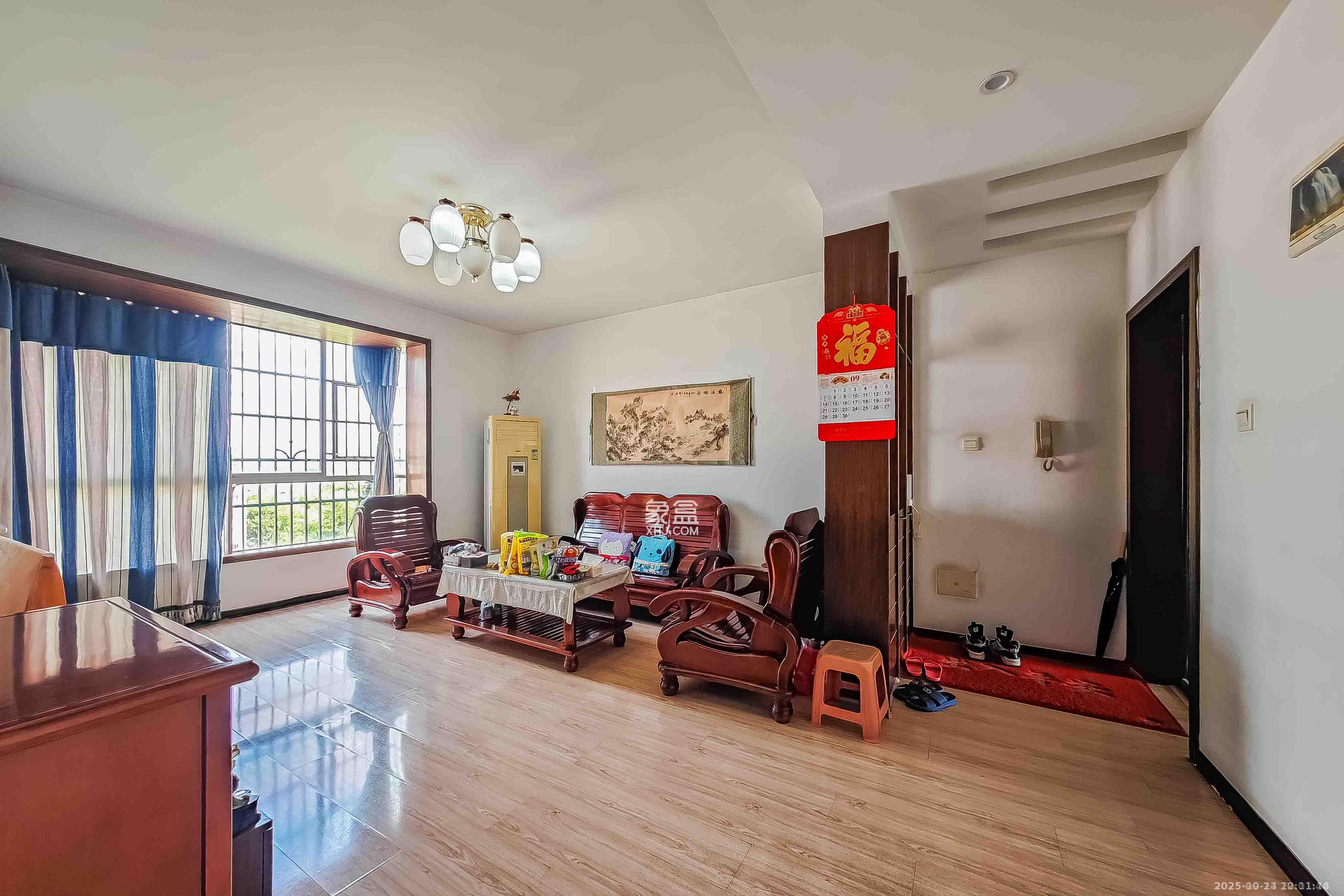 新星小区  3室1厅1卫    1600.0元/月室内图