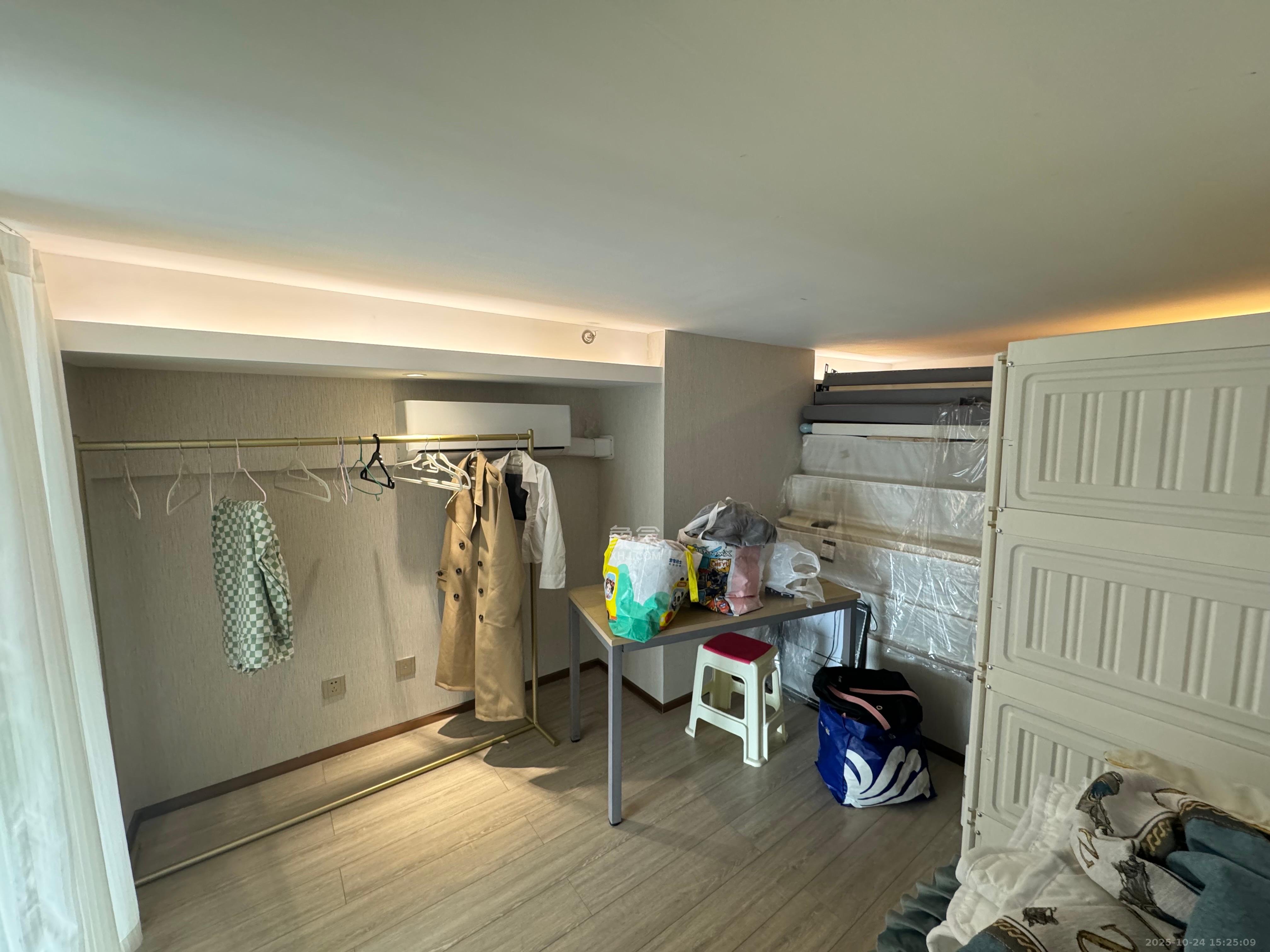 华远华时代  3室2厅2卫    3360.0元/月室内图