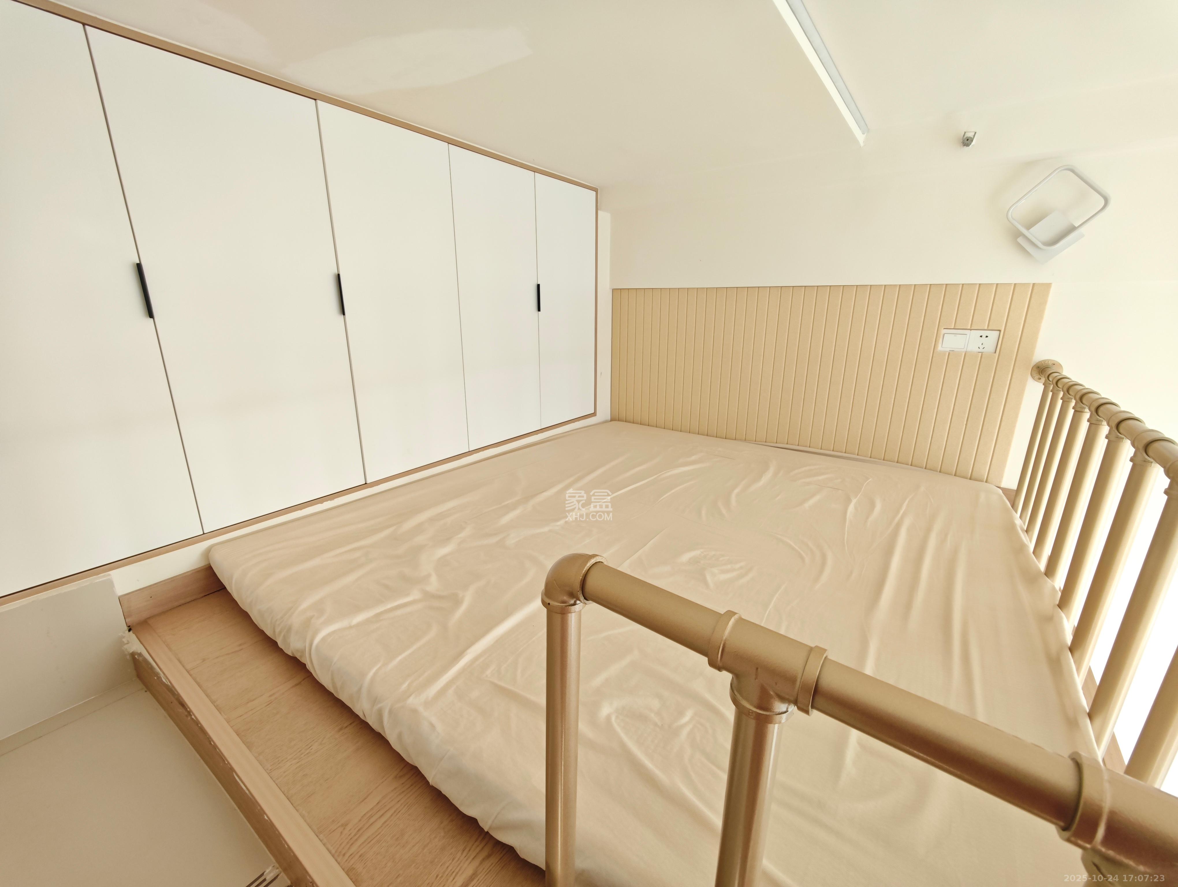 保利天禧EF区  1室0厅0卫    1600.0元/月 保利天禧EF区  1室0厅0卫    1600.0元/月室内图