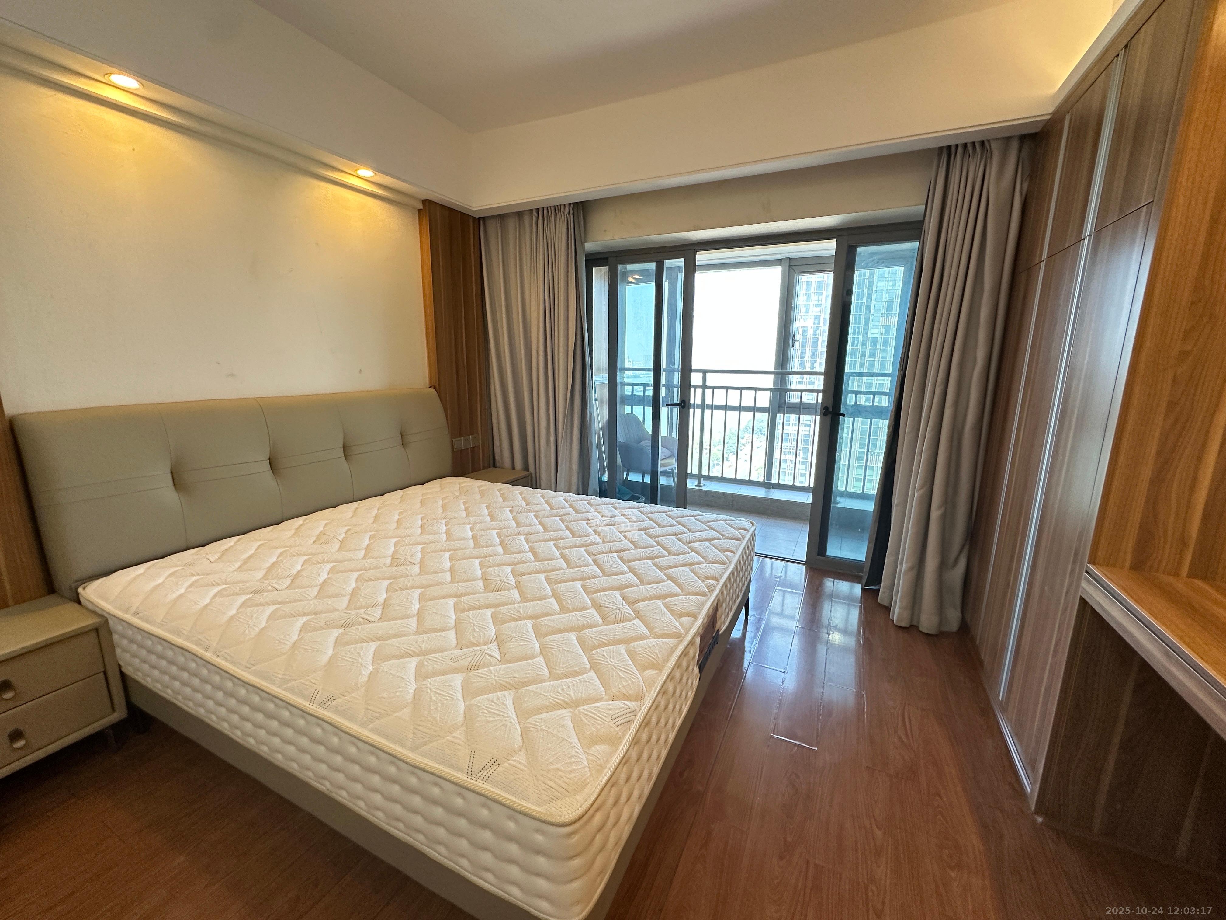 保利国际广场  1室1厅1卫    2700.0元/月室内图